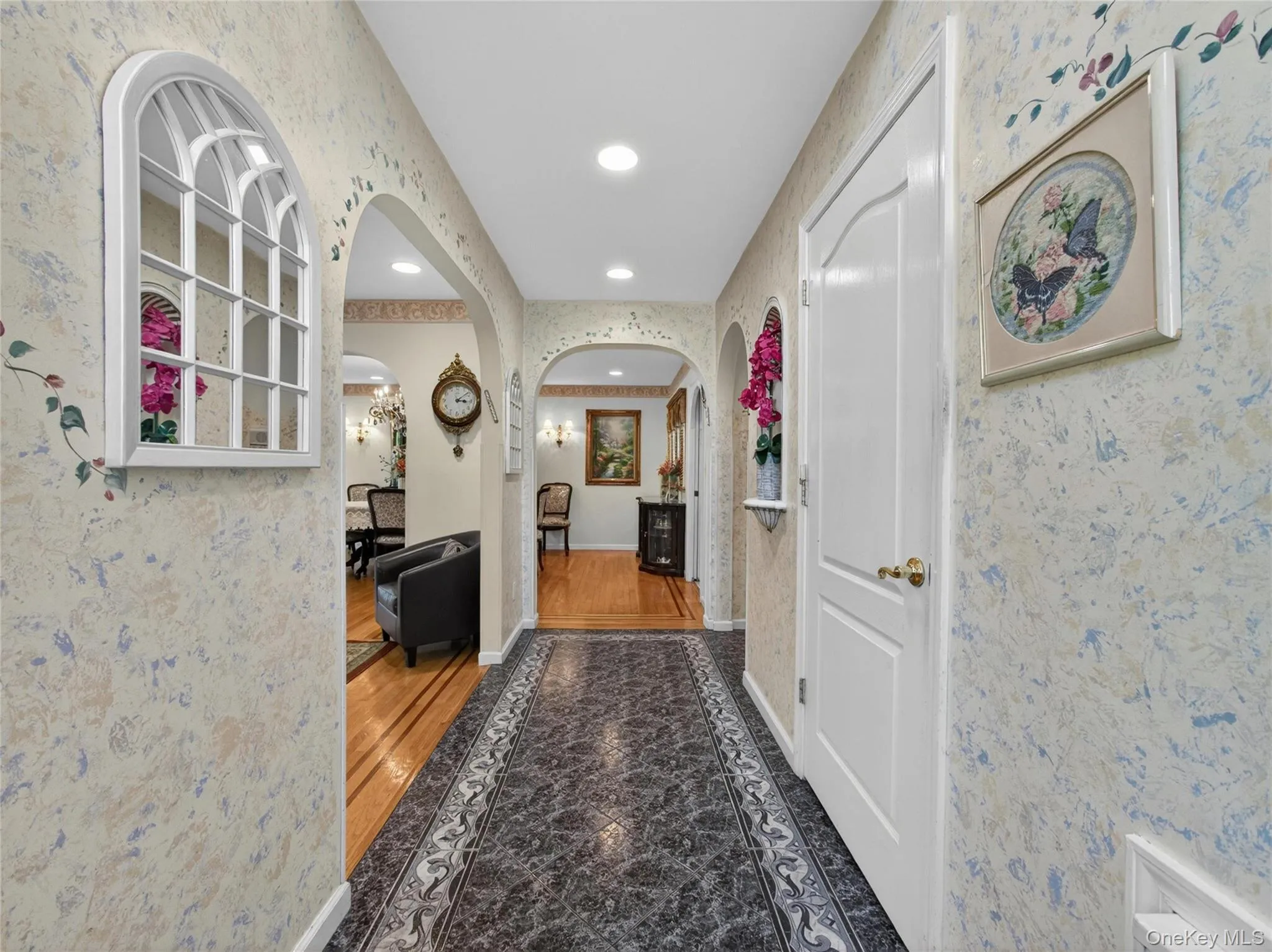 5 Augusta Avenue, Ramapo, NY, 6 Bedrooms Bedrooms, 13 Rooms Rooms,2 BathroomsBathrooms,Residential Sale,For Rent,Augusta,0,991923 5 Augusta Avenue, Ramapo, NY, 6 Bedrooms Bedrooms, 13 Rooms Rooms,2 BathroomsBathrooms,Residential Sale,For Rent,Augusta,0,991923