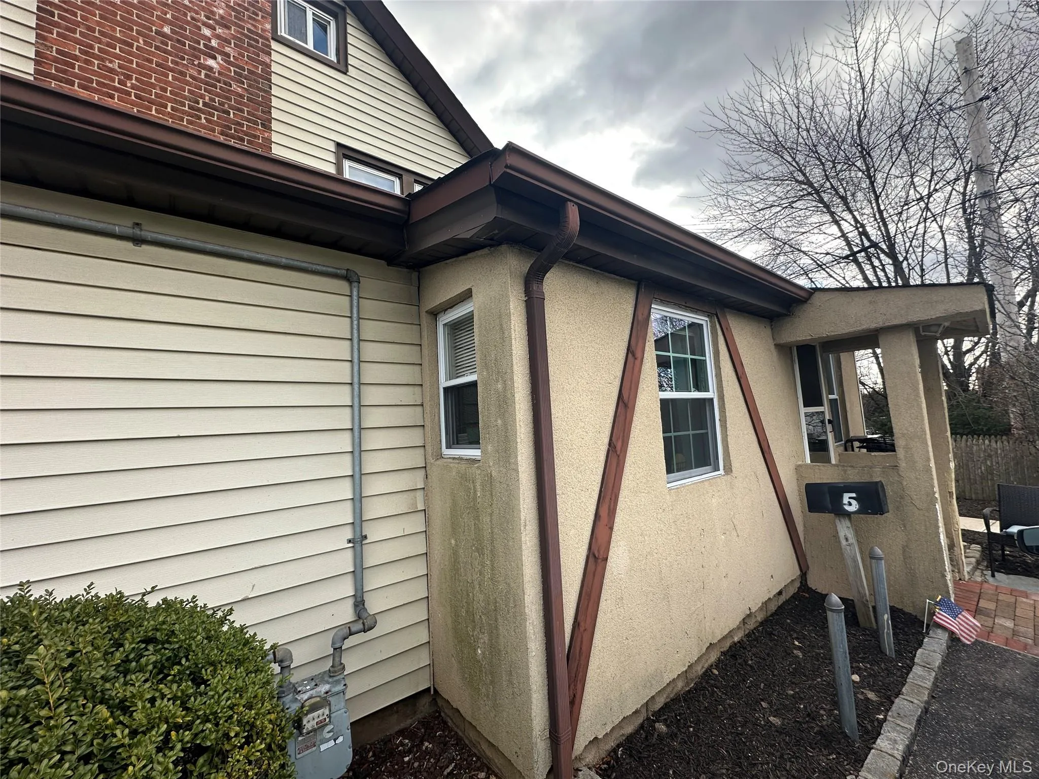 6 Florence Avenue, Oyster Bay, NY, 1 Bedroom Bedrooms, 5 Rooms Rooms,1 BathroomBathrooms,Residential Lease,For Rent,Florence,0,991944 6 Florence Avenue, Oyster Bay, NY, 1 Bedroom Bedrooms, 5 Rooms Rooms,1 BathroomBathrooms,Residential Lease,For Rent,Florence,0,991944