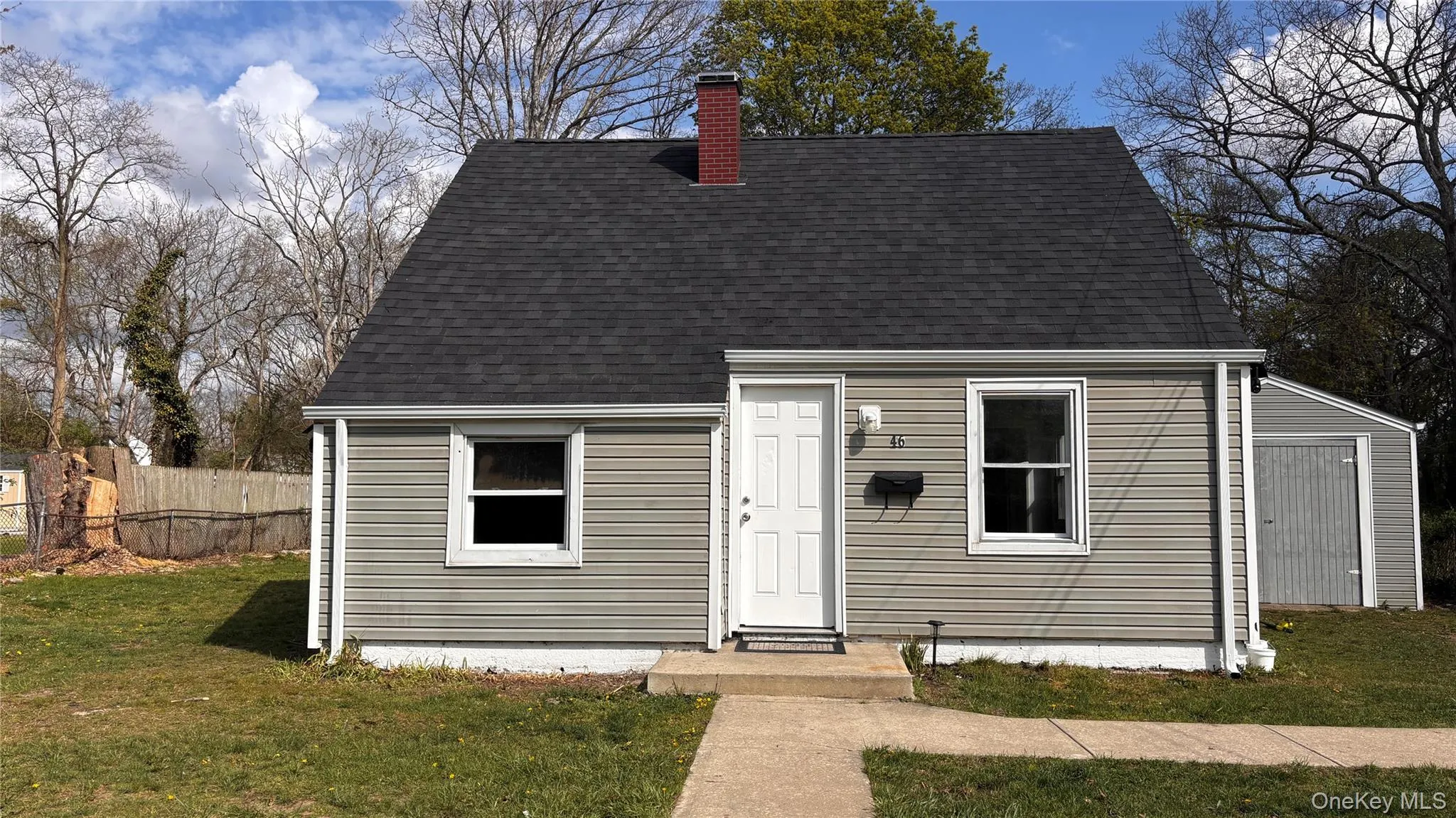 46 Halley Lane, Islip, NY, 4 Bedrooms Bedrooms, 7 Rooms Rooms,1 BathroomBathrooms,Residential Lease,For Rent,Halley,0,991955 46 Halley Lane, Islip, NY, 4 Bedrooms Bedrooms, 7 Rooms Rooms,1 BathroomBathrooms,Residential Lease,For Rent,Halley,0,991955