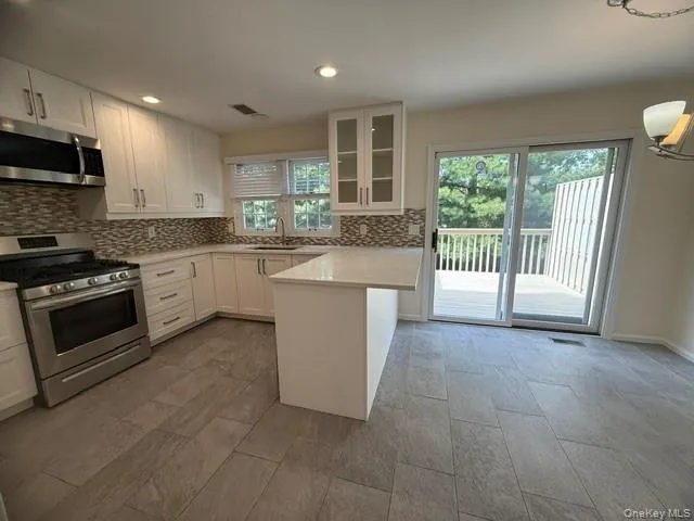 71 Orchard Street, North Hempstead, NY, 2 Bedrooms Bedrooms, 6 Rooms Rooms,2 BathroomsBathrooms,Residential Lease,For Rent,Orchard,0,991965 71 Orchard Street, North Hempstead, NY, 2 Bedrooms Bedrooms, 6 Rooms Rooms,2 BathroomsBathrooms,Residential Lease,For Rent,Orchard,0,991965