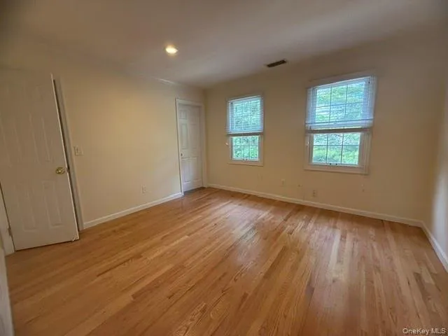 71 Orchard Street, North Hempstead, NY, 2 Bedrooms Bedrooms, 6 Rooms Rooms,2 BathroomsBathrooms,Residential Lease,For Rent,Orchard,0,991965 71 Orchard Street, North Hempstead, NY, 2 Bedrooms Bedrooms, 6 Rooms Rooms,2 BathroomsBathrooms,Residential Lease,For Rent,Orchard,0,991965
