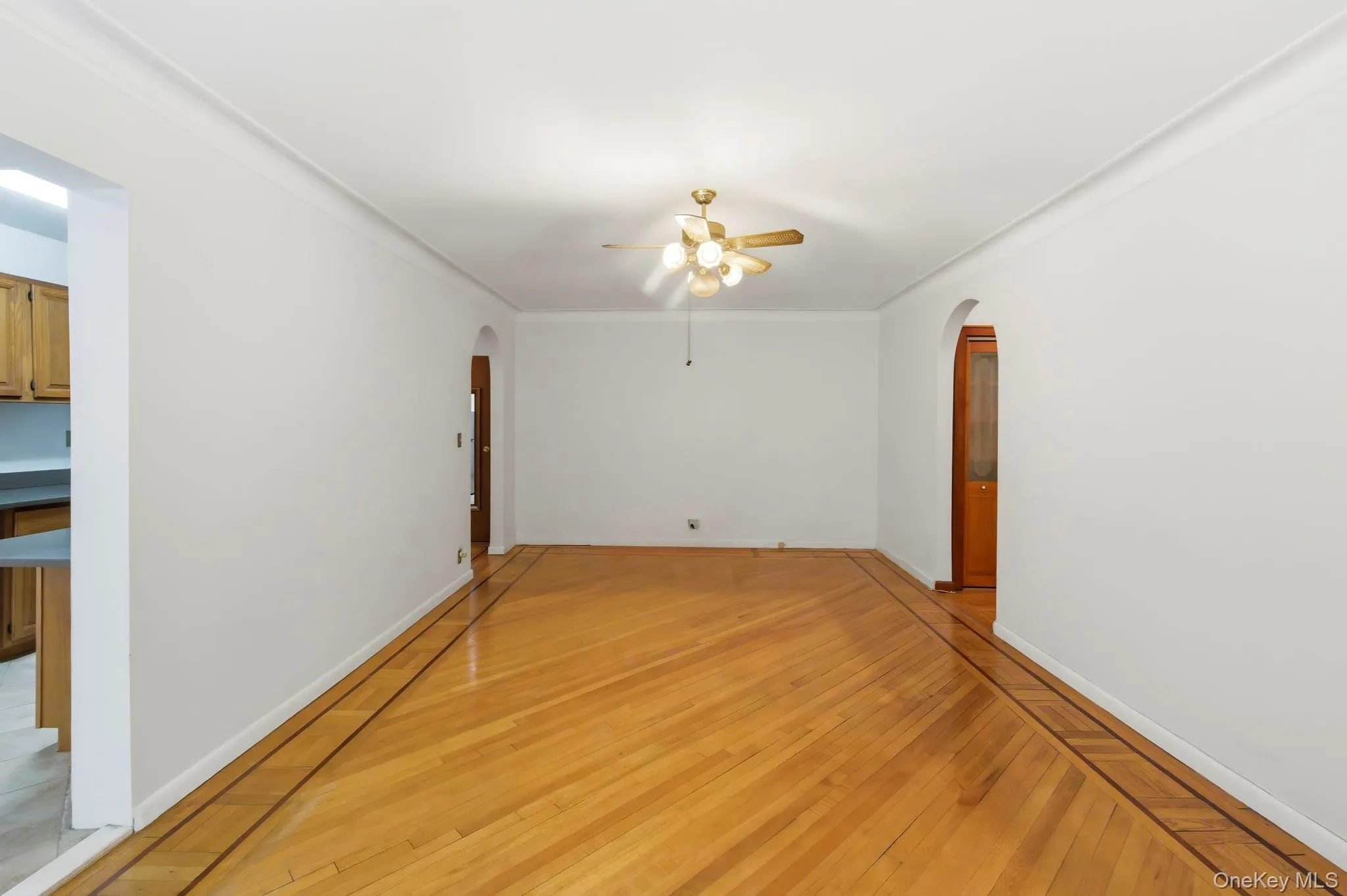 1 Broad Parkway, White Plains, NY, 1 Bedroom Bedrooms, 4 Rooms Rooms,1 BathroomBathrooms,Residential Lease,For Rent,Broad,0,991966 1 Broad Parkway, White Plains, NY, 1 Bedroom Bedrooms, 4 Rooms Rooms,1 BathroomBathrooms,Residential Lease,For Rent,Broad,0,991966