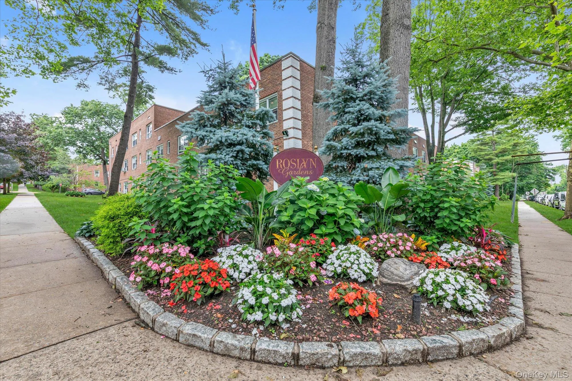 3 Edwards Street, North Hempstead, NY, 1 Bedroom Bedrooms, 4 Rooms Rooms,1 BathroomBathrooms,Residential,For Rent,Street,0,KEY991969 3 Edwards Street, North Hempstead, NY, 1 Bedroom Bedrooms, 4 Rooms Rooms,1 BathroomBathrooms,Residential,For Rent,Street,0,KEY991969