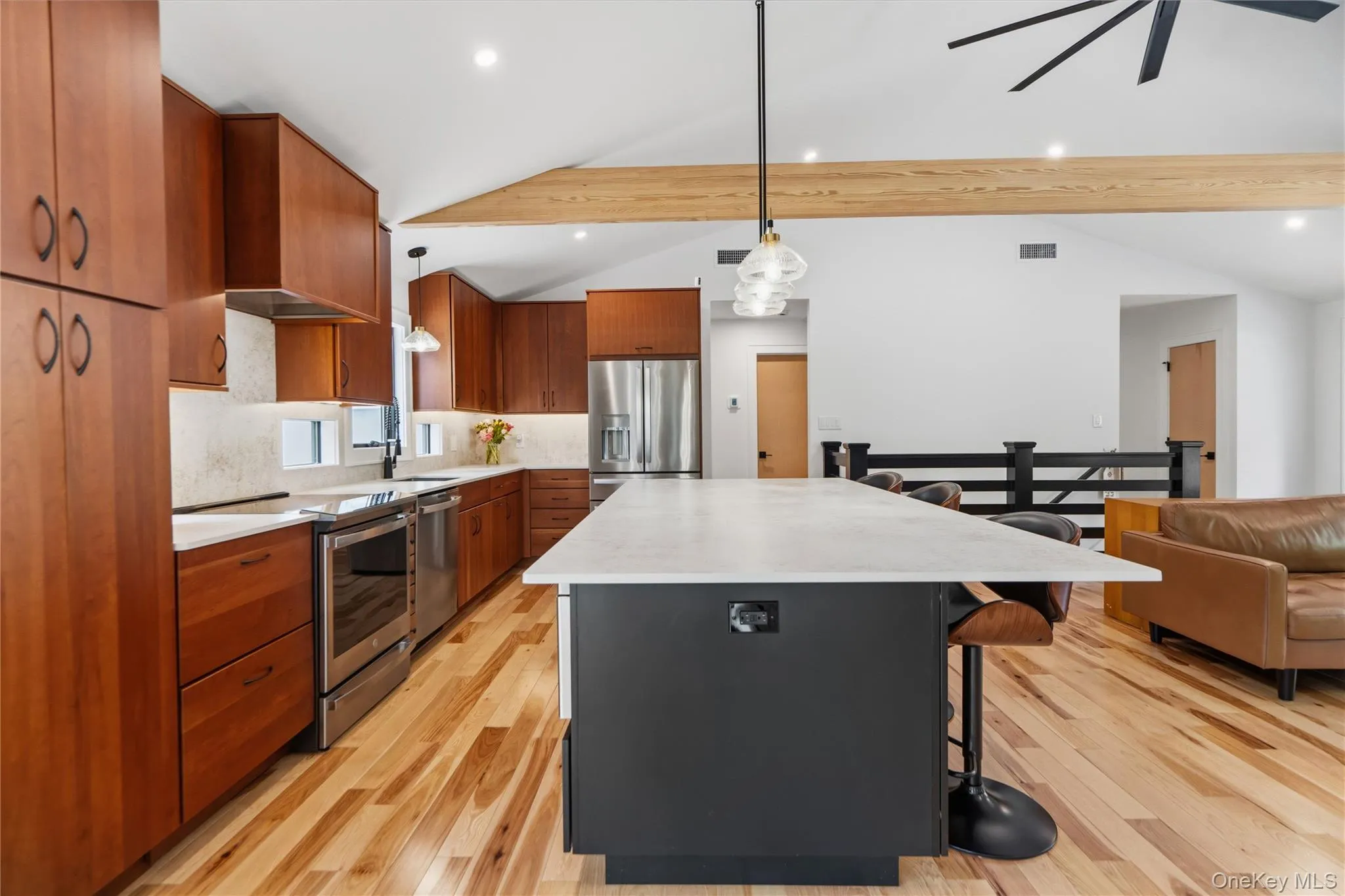 263 Beaver Dam Road, Brookhaven, NY, 3 Bedrooms Bedrooms, 6 Rooms Rooms,2 BathroomsBathrooms,Residential,For Rent,Beaver Dam,0,991983 263 Beaver Dam Road, Brookhaven, NY, 3 Bedrooms Bedrooms, 6 Rooms Rooms,2 BathroomsBathrooms,Residential,For Rent,Beaver Dam,0,991983
