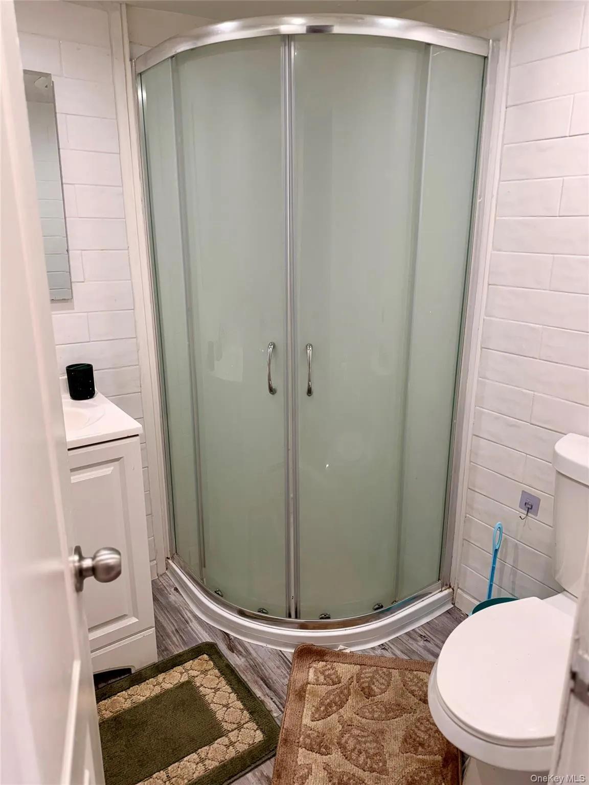 24948 148th Avenue, New York, NY, 1 Bedroom Bedrooms, 2 Rooms Rooms,1 BathroomBathrooms,Residential Lease,For Rent,148th,0,991984 24948 148th Avenue, New York, NY, 1 Bedroom Bedrooms, 2 Rooms Rooms,1 BathroomBathrooms,Residential Lease,For Rent,148th,0,991984