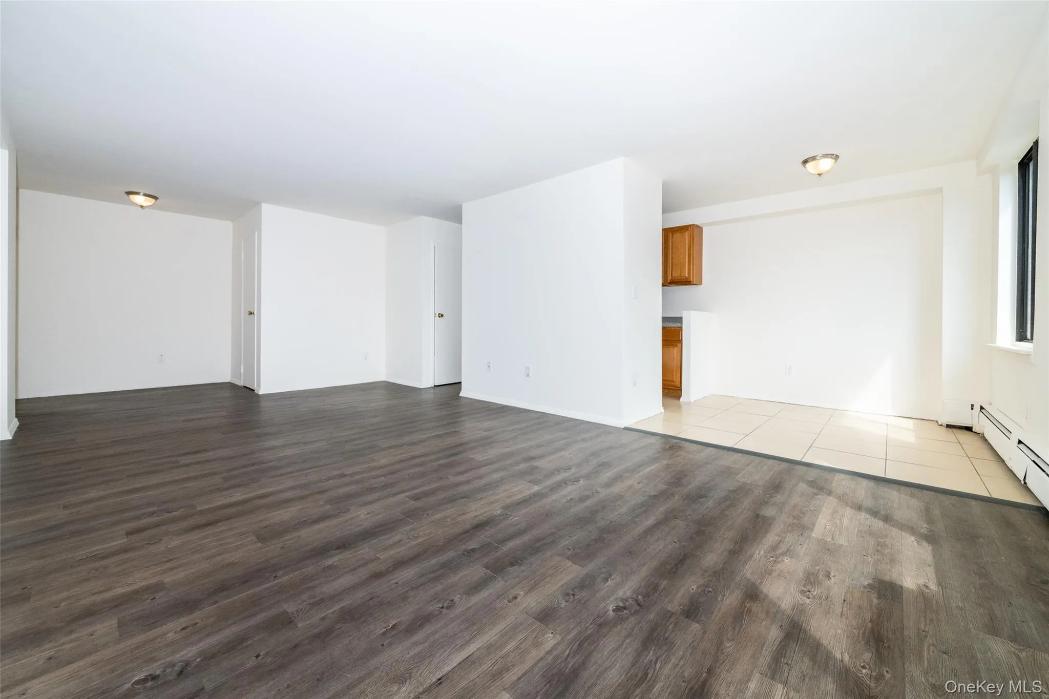 7 Lake Street, White Plains, NY, 2 Bedrooms Bedrooms, 4 Rooms Rooms,1 BathroomBathrooms,Residential Lease,For Rent,Lake,0,991988 7 Lake Street, White Plains, NY, 2 Bedrooms Bedrooms, 4 Rooms Rooms,1 BathroomBathrooms,Residential Lease,For Rent,Lake,0,991988