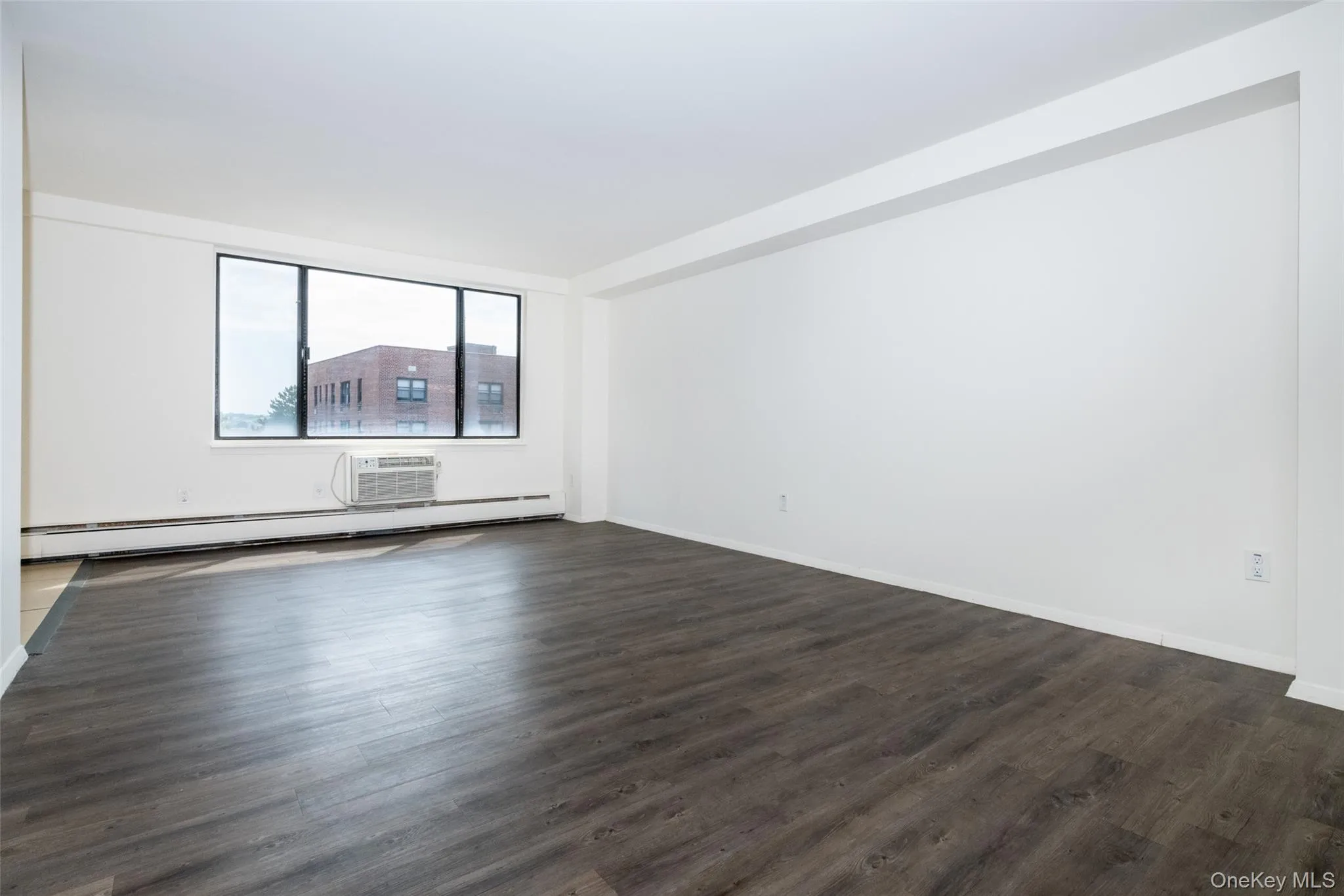 7 Lake Street, White Plains, NY, 2 Bedrooms Bedrooms, 4 Rooms Rooms,1 BathroomBathrooms,Residential Lease,For Rent,Lake,0,991988 7 Lake Street, White Plains, NY, 2 Bedrooms Bedrooms, 4 Rooms Rooms,1 BathroomBathrooms,Residential Lease,For Rent,Lake,0,991988