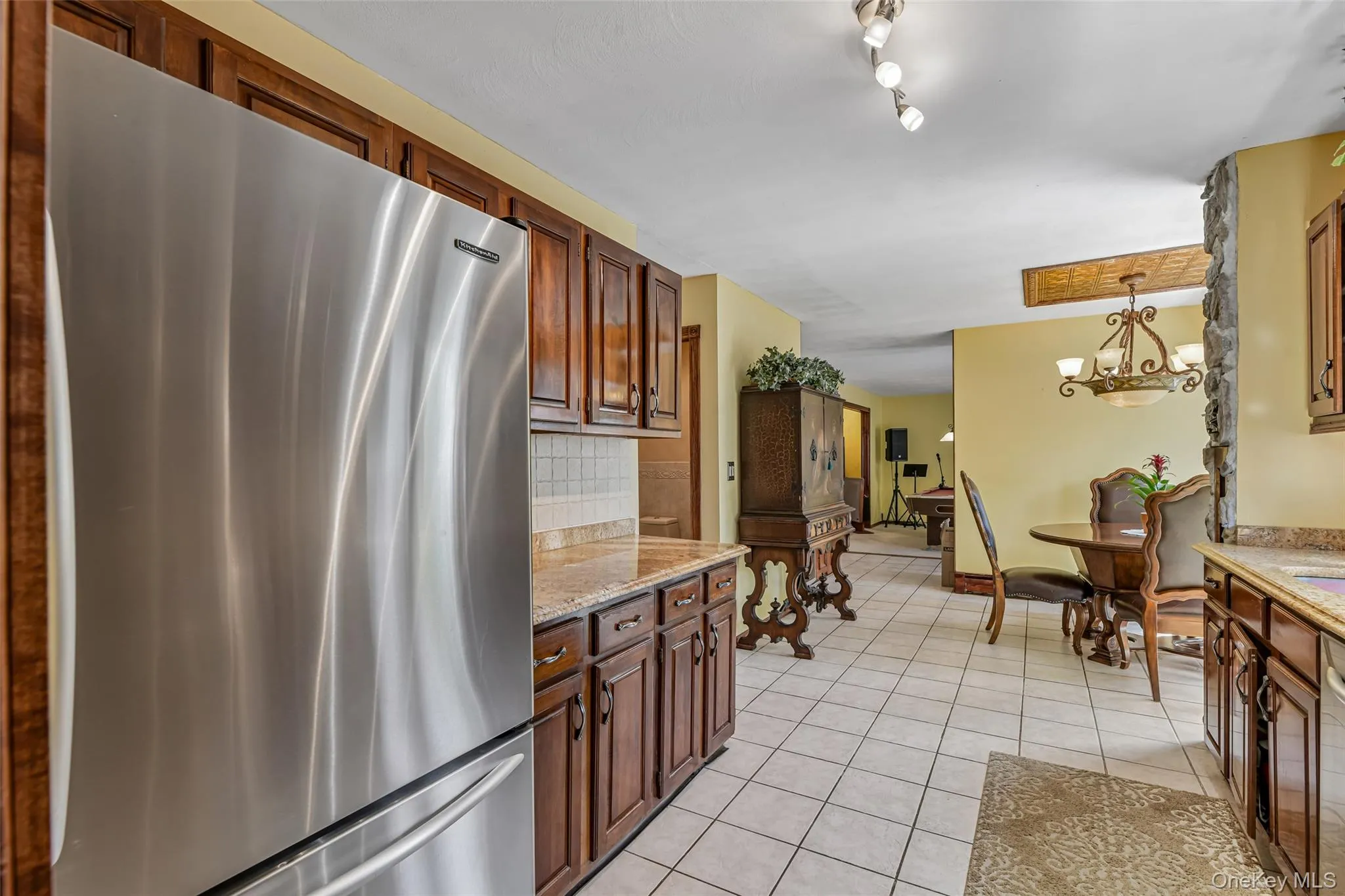 2 Deer Path, Brookhaven, NY, 4 Bedrooms Bedrooms, 9 Rooms Rooms,2 BathroomsBathrooms,Residential,For Rent,Deer,0,991990 2 Deer Path, Brookhaven, NY, 4 Bedrooms Bedrooms, 9 Rooms Rooms,2 BathroomsBathrooms,Residential,For Rent,Deer,0,991990