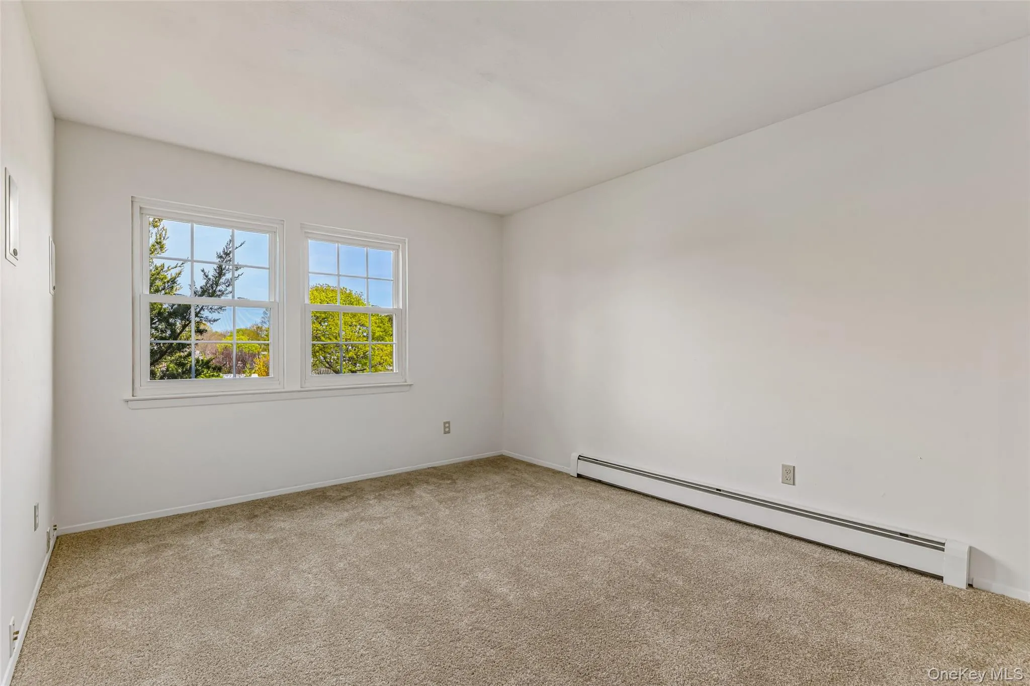 2 Deer Path, Brookhaven, NY, 4 Bedrooms Bedrooms, 9 Rooms Rooms,2 BathroomsBathrooms,Residential,For Rent,Deer,0,991990 2 Deer Path, Brookhaven, NY, 4 Bedrooms Bedrooms, 9 Rooms Rooms,2 BathroomsBathrooms,Residential,For Rent,Deer,0,991990