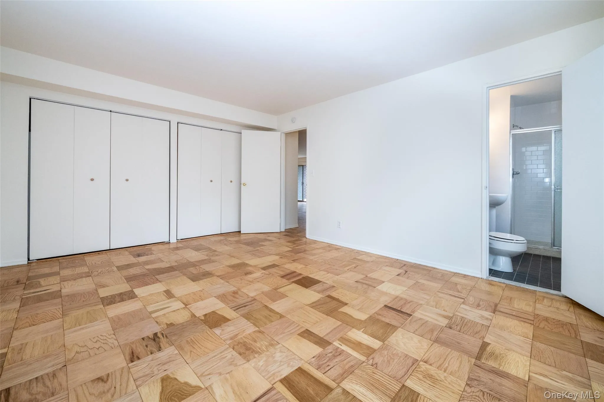 125 Lake Street, White Plains, NY, 2 Bedrooms Bedrooms, 5 Rooms Rooms,2 BathroomsBathrooms,Residential Lease,For Rent,Lake,0,992004 125 Lake Street, White Plains, NY, 2 Bedrooms Bedrooms, 5 Rooms Rooms,2 BathroomsBathrooms,Residential Lease,For Rent,Lake,0,992004