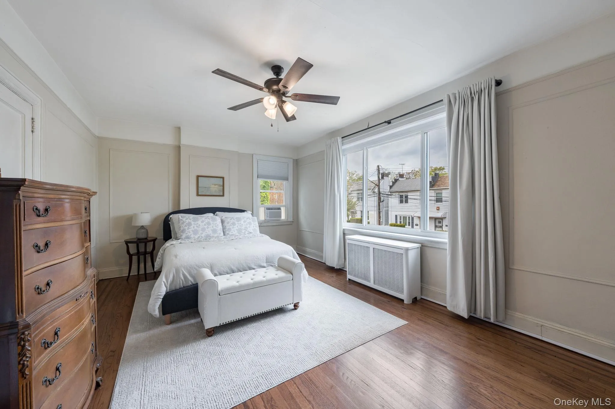 82-79 166th Street, New York, NY, 3 Bedrooms Bedrooms, 6 Rooms Rooms,1 BathroomBathrooms,Residential,For Rent,166th,0,992006 82-79 166th Street, New York, NY, 3 Bedrooms Bedrooms, 6 Rooms Rooms,1 BathroomBathrooms,Residential,For Rent,166th,0,992006