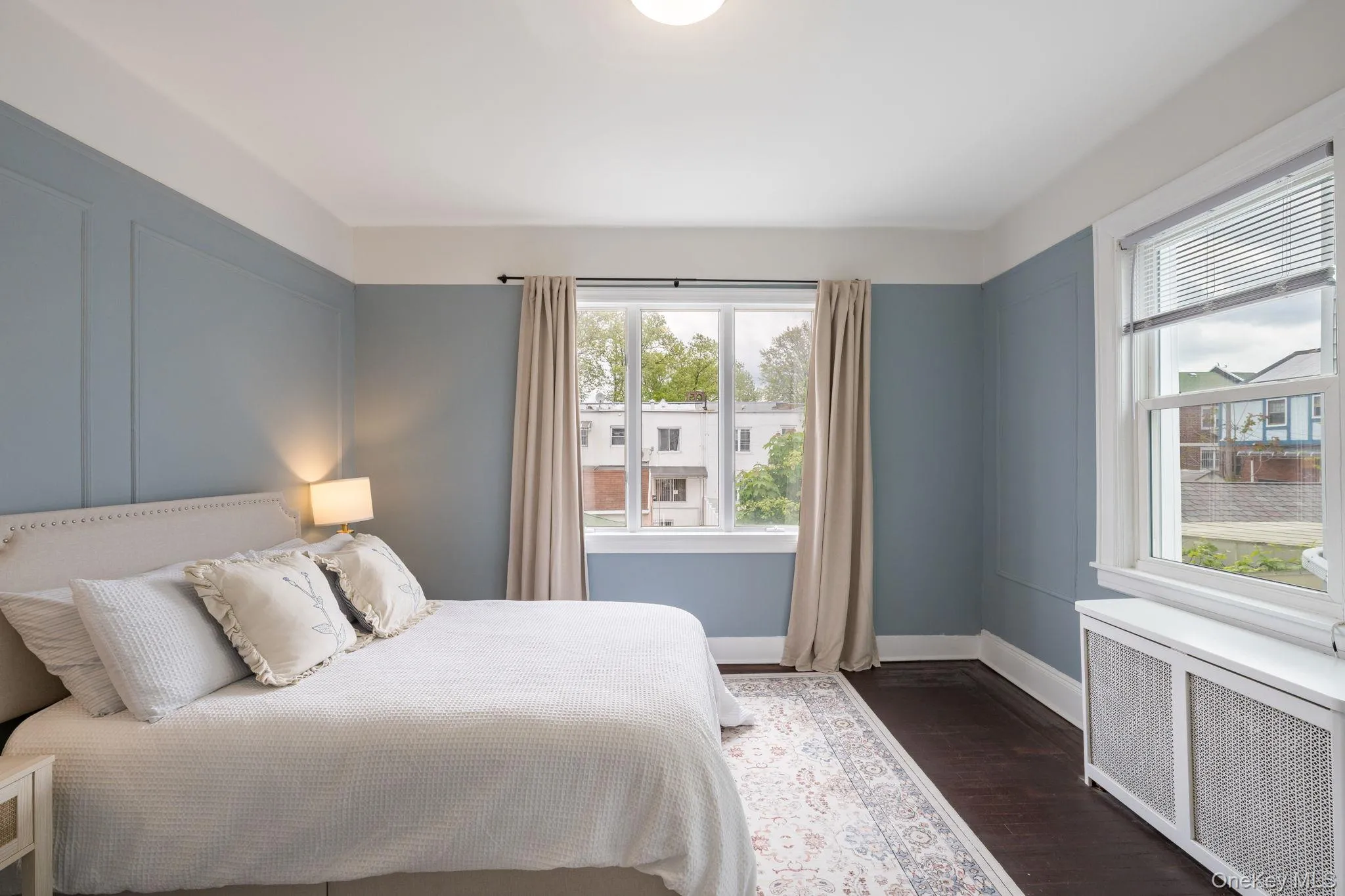 82-79 166th Street, New York, NY, 3 Bedrooms Bedrooms, 6 Rooms Rooms,1 BathroomBathrooms,Residential,For Rent,166th,0,992006 82-79 166th Street, New York, NY, 3 Bedrooms Bedrooms, 6 Rooms Rooms,1 BathroomBathrooms,Residential,For Rent,166th,0,992006