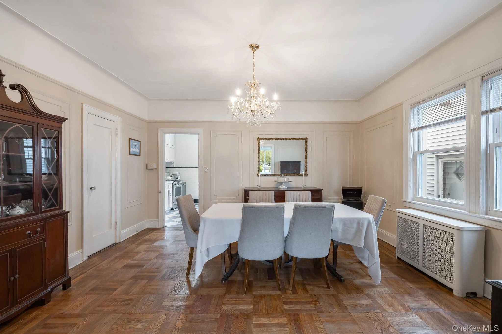 82-79 166th Street, New York, NY, 3 Bedrooms Bedrooms, 6 Rooms Rooms,1 BathroomBathrooms,Residential,For Rent,166th,0,992006 82-79 166th Street, New York, NY, 3 Bedrooms Bedrooms, 6 Rooms Rooms,1 BathroomBathrooms,Residential,For Rent,166th,0,992006