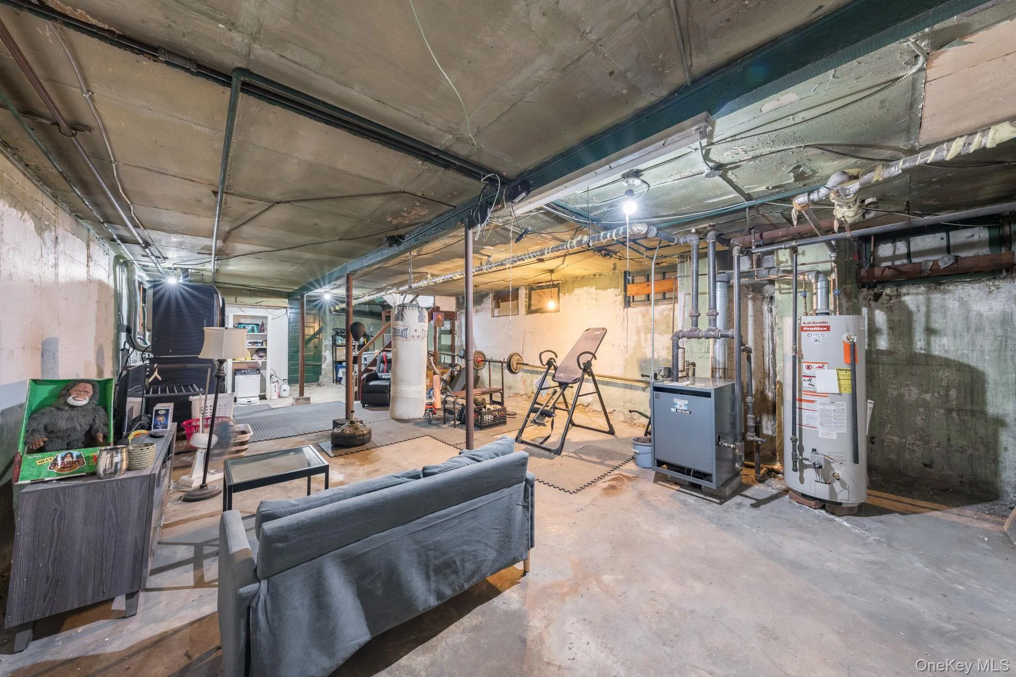 82-79 166th Street, New York, NY, 3 Bedrooms Bedrooms, 6 Rooms Rooms,1 BathroomBathrooms,Residential,For Rent,166th,0,992006 82-79 166th Street, New York, NY, 3 Bedrooms Bedrooms, 6 Rooms Rooms,1 BathroomBathrooms,Residential,For Rent,166th,0,992006