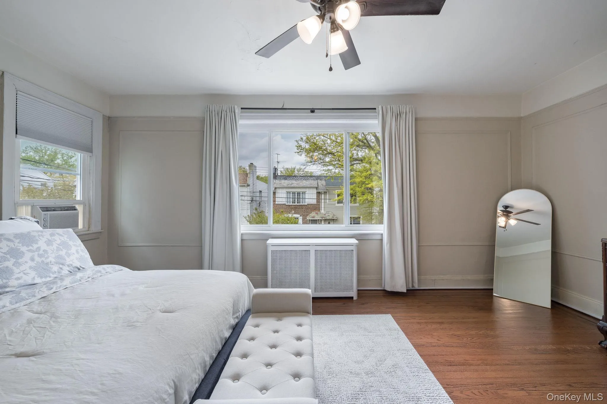 82-79 166th Street, New York, NY, 3 Bedrooms Bedrooms, 6 Rooms Rooms,1 BathroomBathrooms,Residential,For Rent,166th,0,992006 82-79 166th Street, New York, NY, 3 Bedrooms Bedrooms, 6 Rooms Rooms,1 BathroomBathrooms,Residential,For Rent,166th,0,992006