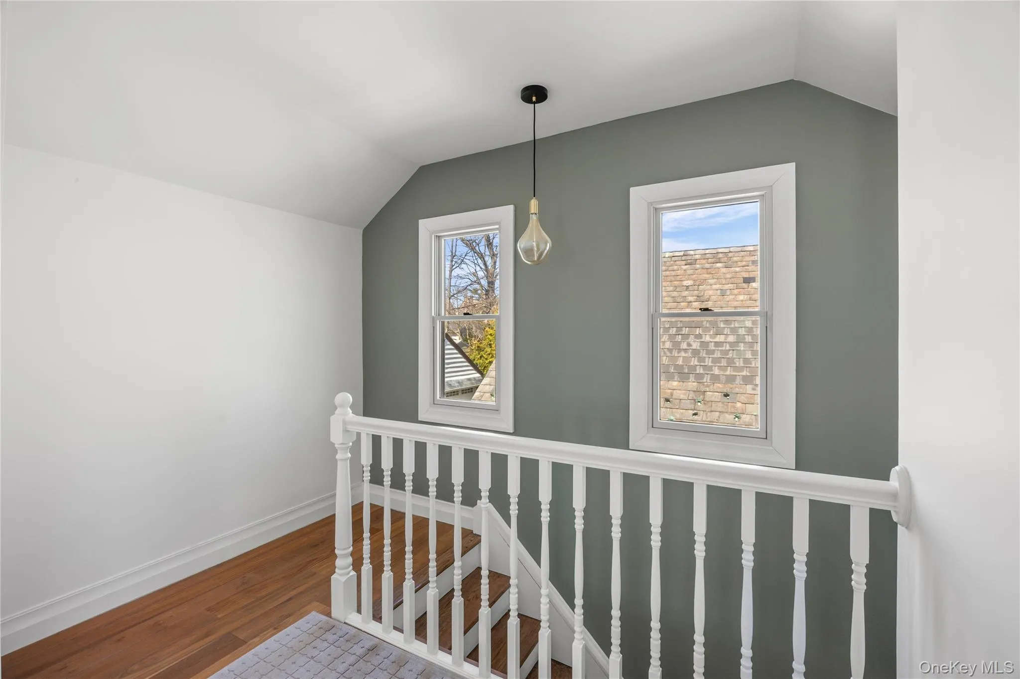 24 Beechhurst Avenue, Hempstead, NY, 2 Bedrooms Bedrooms, 5 Rooms Rooms,2 BathroomsBathrooms,Residential,For Rent,Beechhurst,0,992008 24 Beechhurst Avenue, Hempstead, NY, 2 Bedrooms Bedrooms, 5 Rooms Rooms,2 BathroomsBathrooms,Residential,For Rent,Beechhurst,0,992008