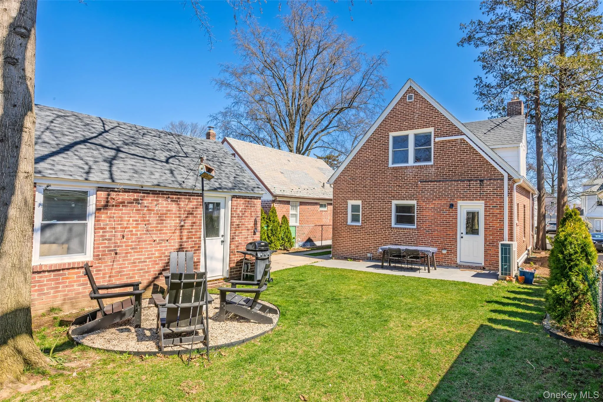 24 Beechhurst Avenue, Hempstead, NY, 2 Bedrooms Bedrooms, 5 Rooms Rooms,2 BathroomsBathrooms,Residential,For Rent,Beechhurst,0,992008 24 Beechhurst Avenue, Hempstead, NY, 2 Bedrooms Bedrooms, 5 Rooms Rooms,2 BathroomsBathrooms,Residential,For Rent,Beechhurst,0,992008
