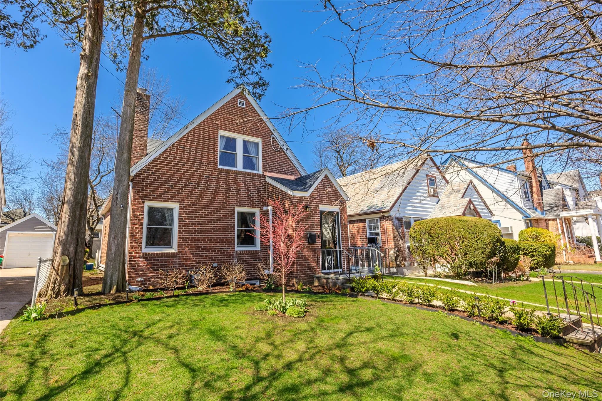 24 Beechhurst Avenue, Hempstead, NY, 2 Bedrooms Bedrooms, 5 Rooms Rooms,2 BathroomsBathrooms,Residential,For Rent,Beechhurst,0,992008 24 Beechhurst Avenue, Hempstead, NY, 2 Bedrooms Bedrooms, 5 Rooms Rooms,2 BathroomsBathrooms,Residential,For Rent,Beechhurst,0,992008