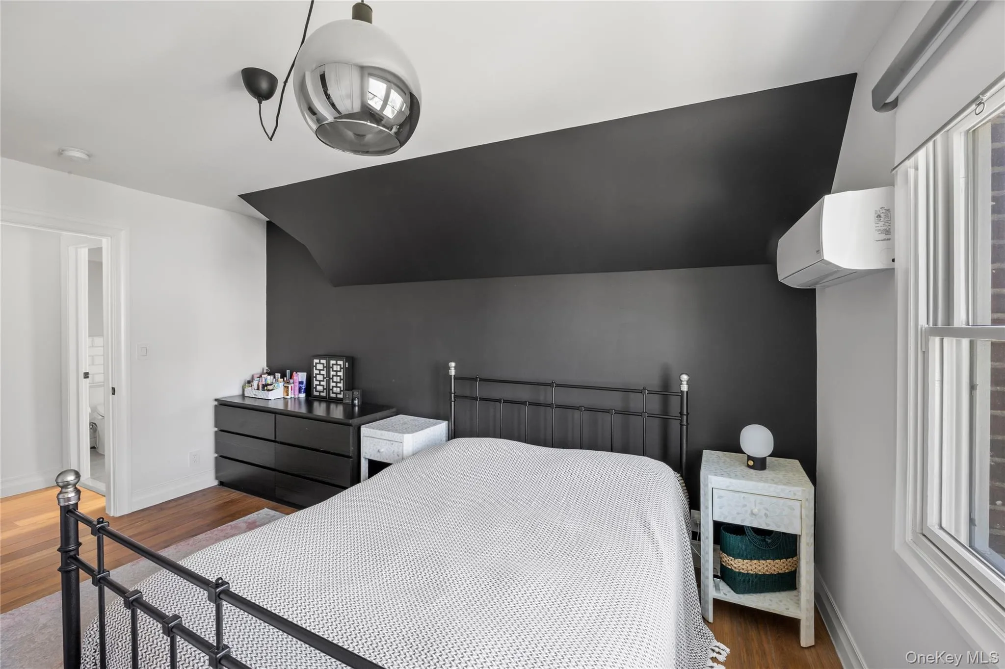 24 Beechhurst Avenue, Hempstead, NY, 2 Bedrooms Bedrooms, 5 Rooms Rooms,2 BathroomsBathrooms,Residential,For Rent,Beechhurst,0,992008 24 Beechhurst Avenue, Hempstead, NY, 2 Bedrooms Bedrooms, 5 Rooms Rooms,2 BathroomsBathrooms,Residential,For Rent,Beechhurst,0,992008