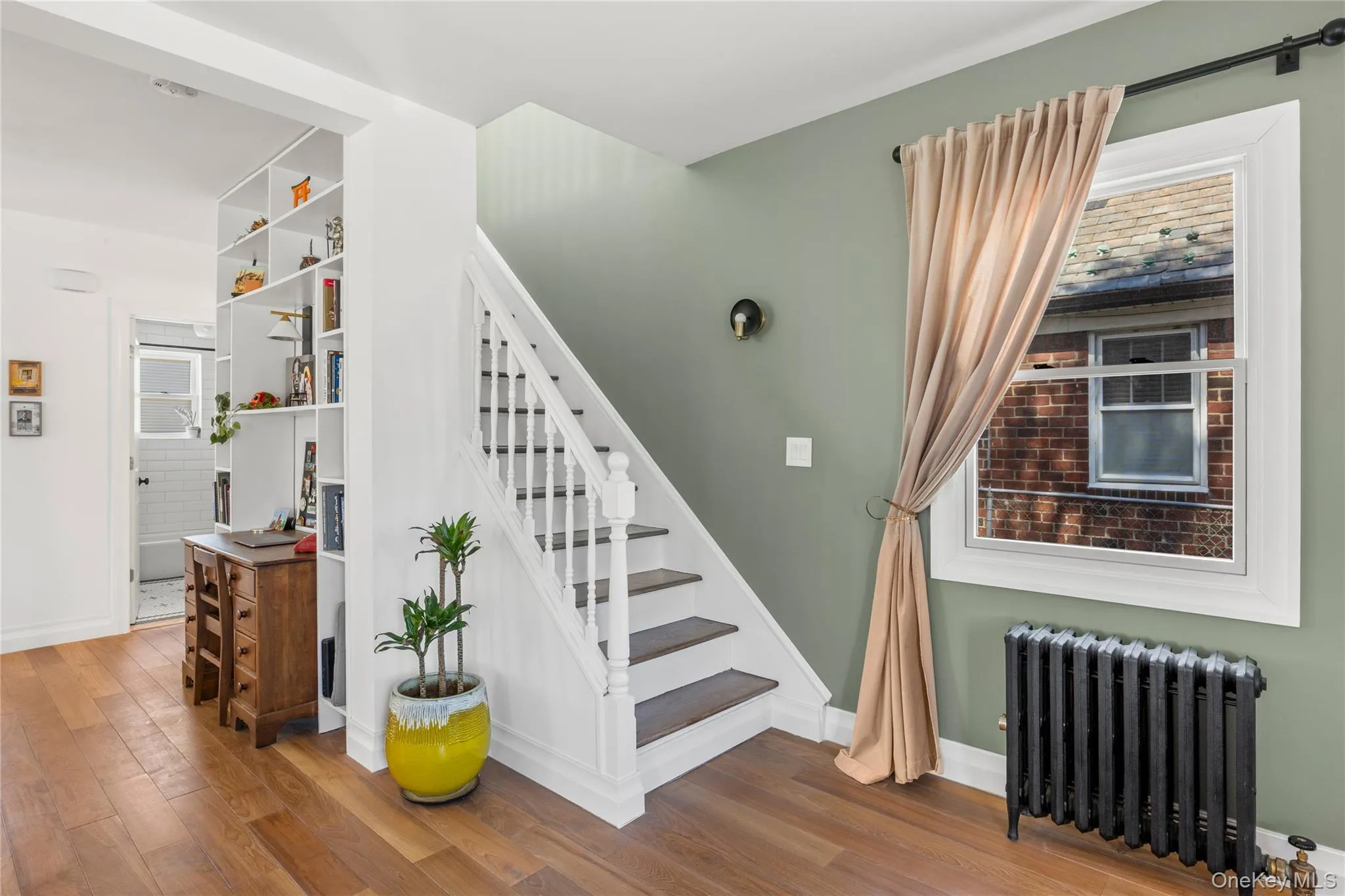 24 Beechhurst Avenue, Hempstead, NY, 2 Bedrooms Bedrooms, 5 Rooms Rooms,2 BathroomsBathrooms,Residential,For Rent,Beechhurst,0,992008 24 Beechhurst Avenue, Hempstead, NY, 2 Bedrooms Bedrooms, 5 Rooms Rooms,2 BathroomsBathrooms,Residential,For Rent,Beechhurst,0,992008