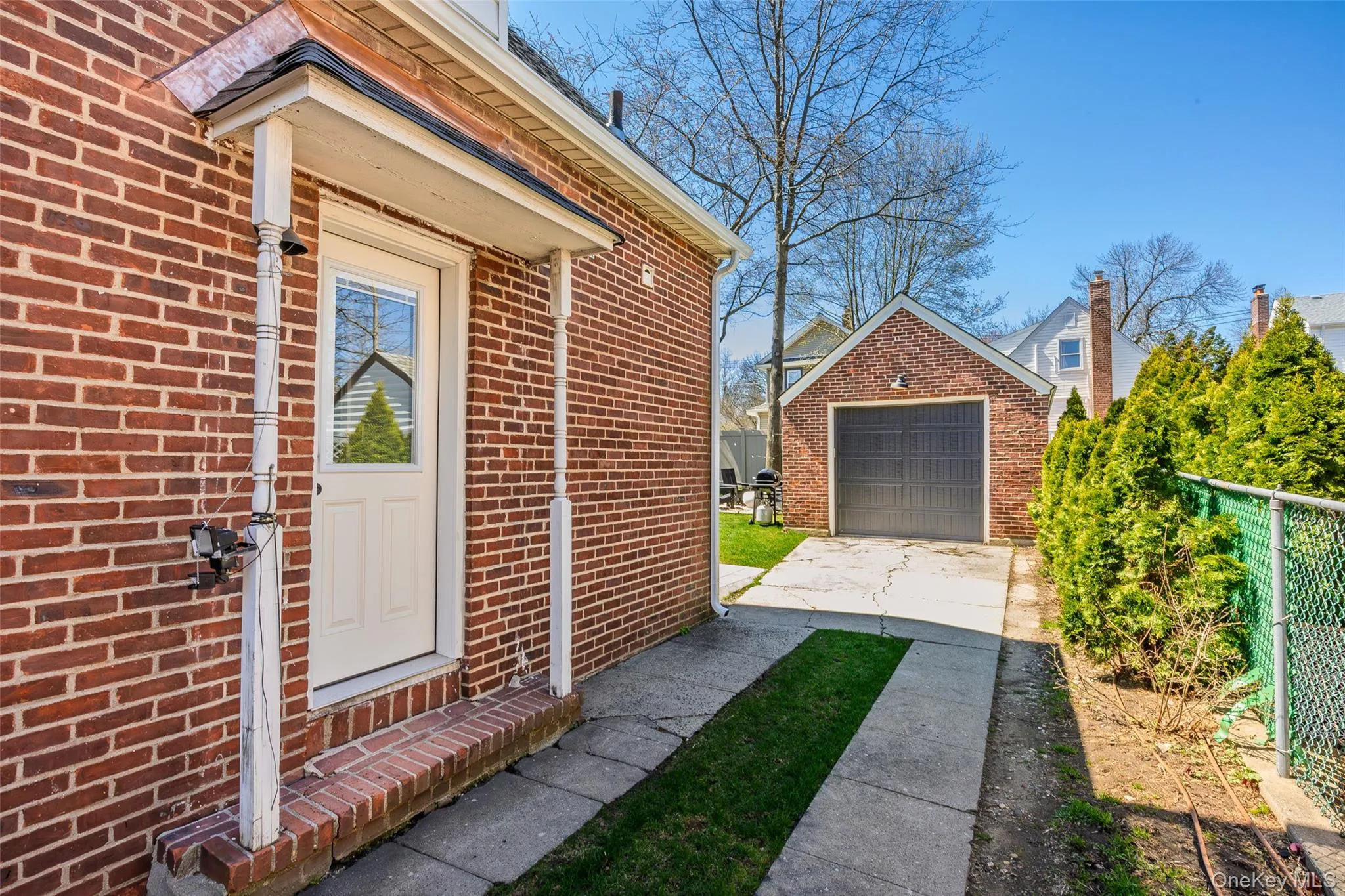 24 Beechhurst Avenue, Hempstead, NY, 2 Bedrooms Bedrooms, 5 Rooms Rooms,2 BathroomsBathrooms,Residential,For Rent,Beechhurst,0,992008 24 Beechhurst Avenue, Hempstead, NY, 2 Bedrooms Bedrooms, 5 Rooms Rooms,2 BathroomsBathrooms,Residential,For Rent,Beechhurst,0,992008