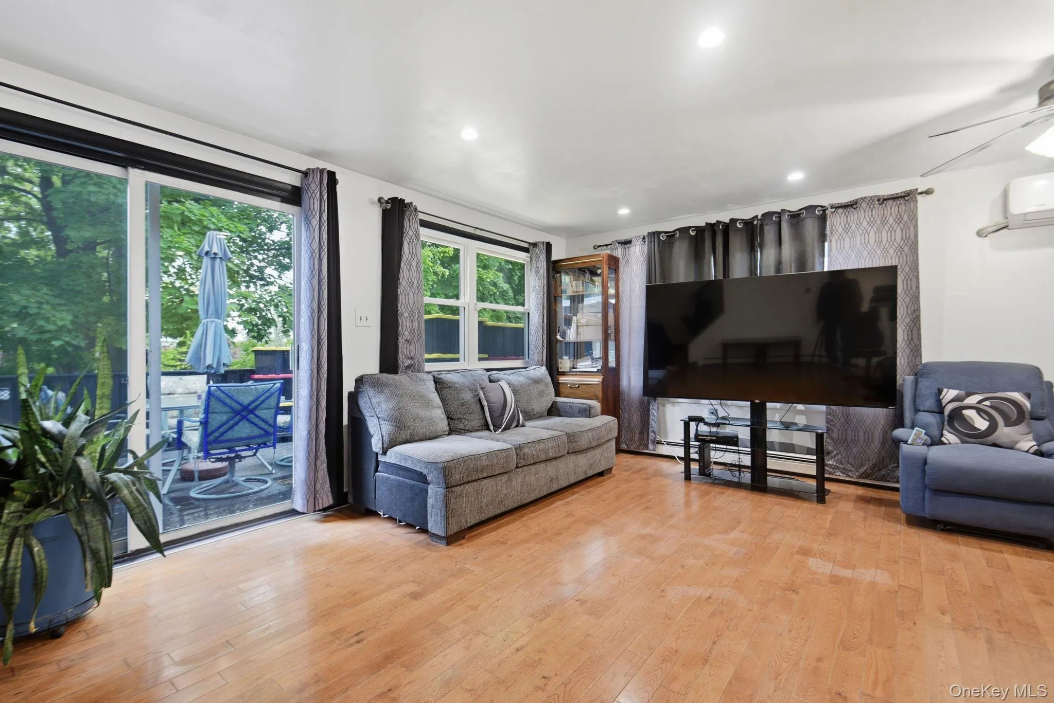 17 Harbor Hill Court, Beacon, NY, 3 Bedrooms Bedrooms, 6 Rooms Rooms,1 BathroomBathrooms,Residential Sale,For Rent,Harbor Hill,0,992016 17 Harbor Hill Court, Beacon, NY, 3 Bedrooms Bedrooms, 6 Rooms Rooms,1 BathroomBathrooms,Residential Sale,For Rent,Harbor Hill,0,992016