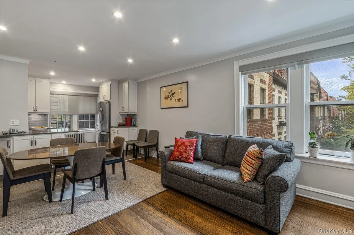150 Burns, New York, NY, 4 Bedrooms Bedrooms, 8 Rooms Rooms,3 BathroomsBathrooms,Residential,For Rent,Burns,0,KEY992028 150 Burns, New York, NY, 4 Bedrooms Bedrooms, 8 Rooms Rooms,3 BathroomsBathrooms,Residential,For Rent,Burns,0,KEY992028