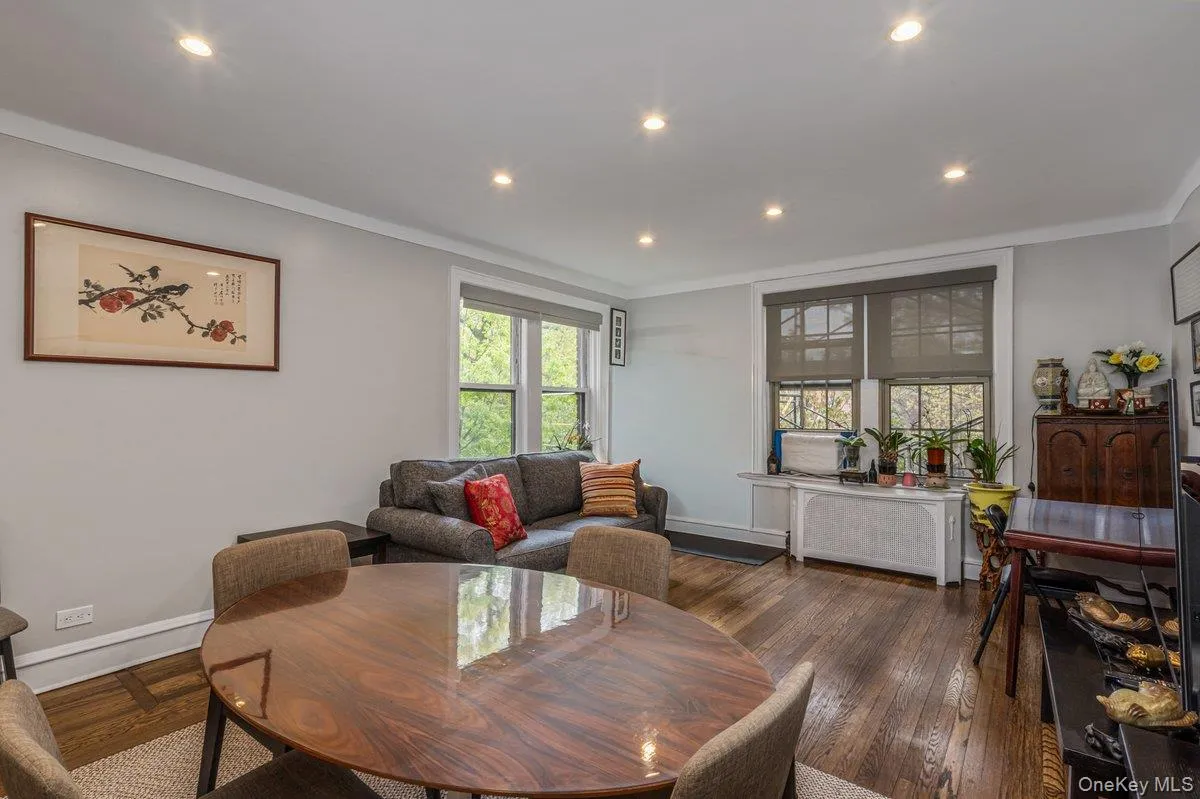150 Burns, New York, NY, 4 Bedrooms Bedrooms, 8 Rooms Rooms,3 BathroomsBathrooms,Residential,For Rent,Burns,0,KEY992028 150 Burns, New York, NY, 4 Bedrooms Bedrooms, 8 Rooms Rooms,3 BathroomsBathrooms,Residential,For Rent,Burns,0,KEY992028