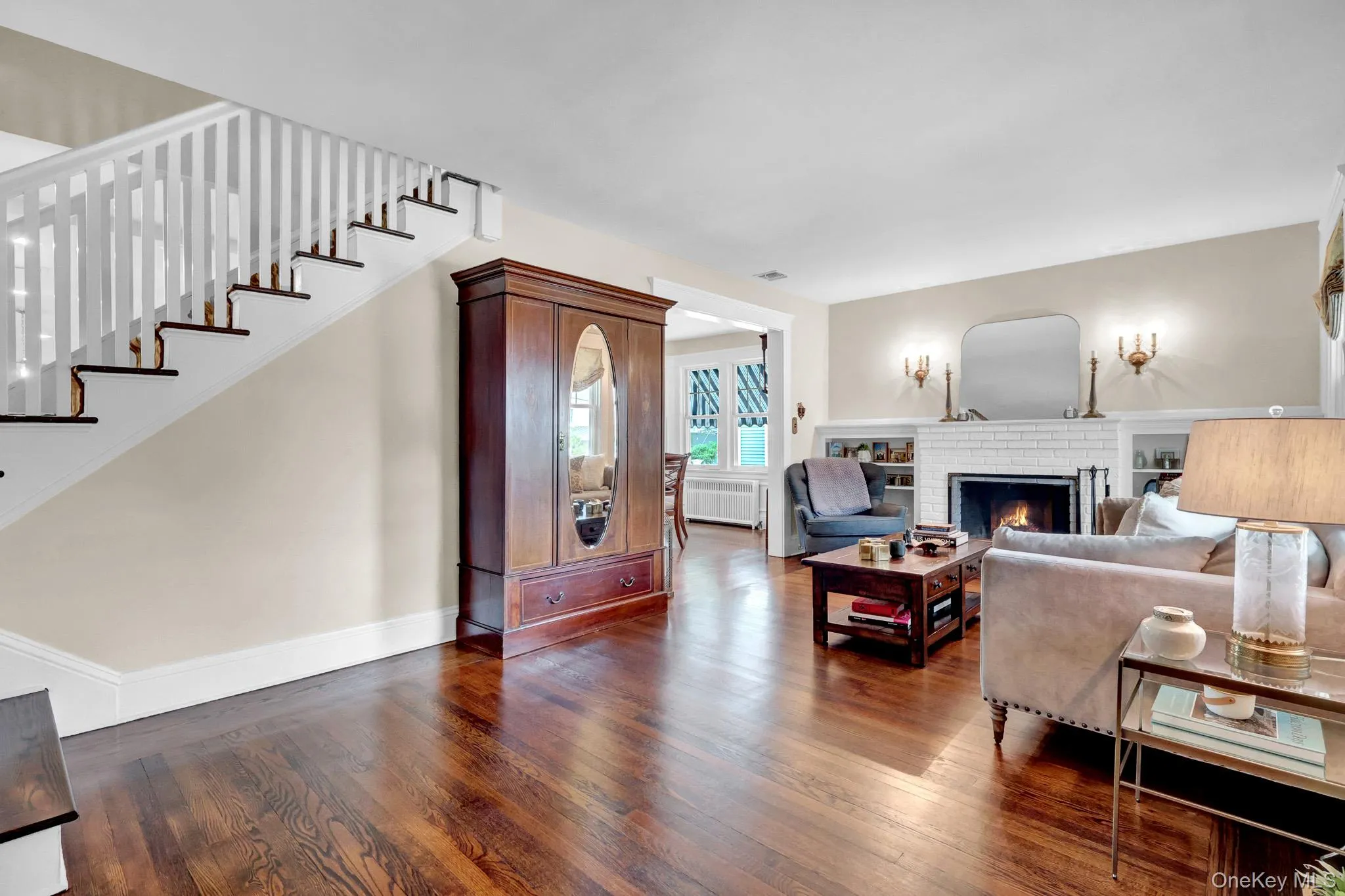 56 Oakland Street, Huntington, NY, 4 Bedrooms Bedrooms, 7 Rooms Rooms,2 BathroomsBathrooms,Residential,For Rent,Oakland,0,992031 56 Oakland Street, Huntington, NY, 4 Bedrooms Bedrooms, 7 Rooms Rooms,2 BathroomsBathrooms,Residential,For Rent,Oakland,0,992031