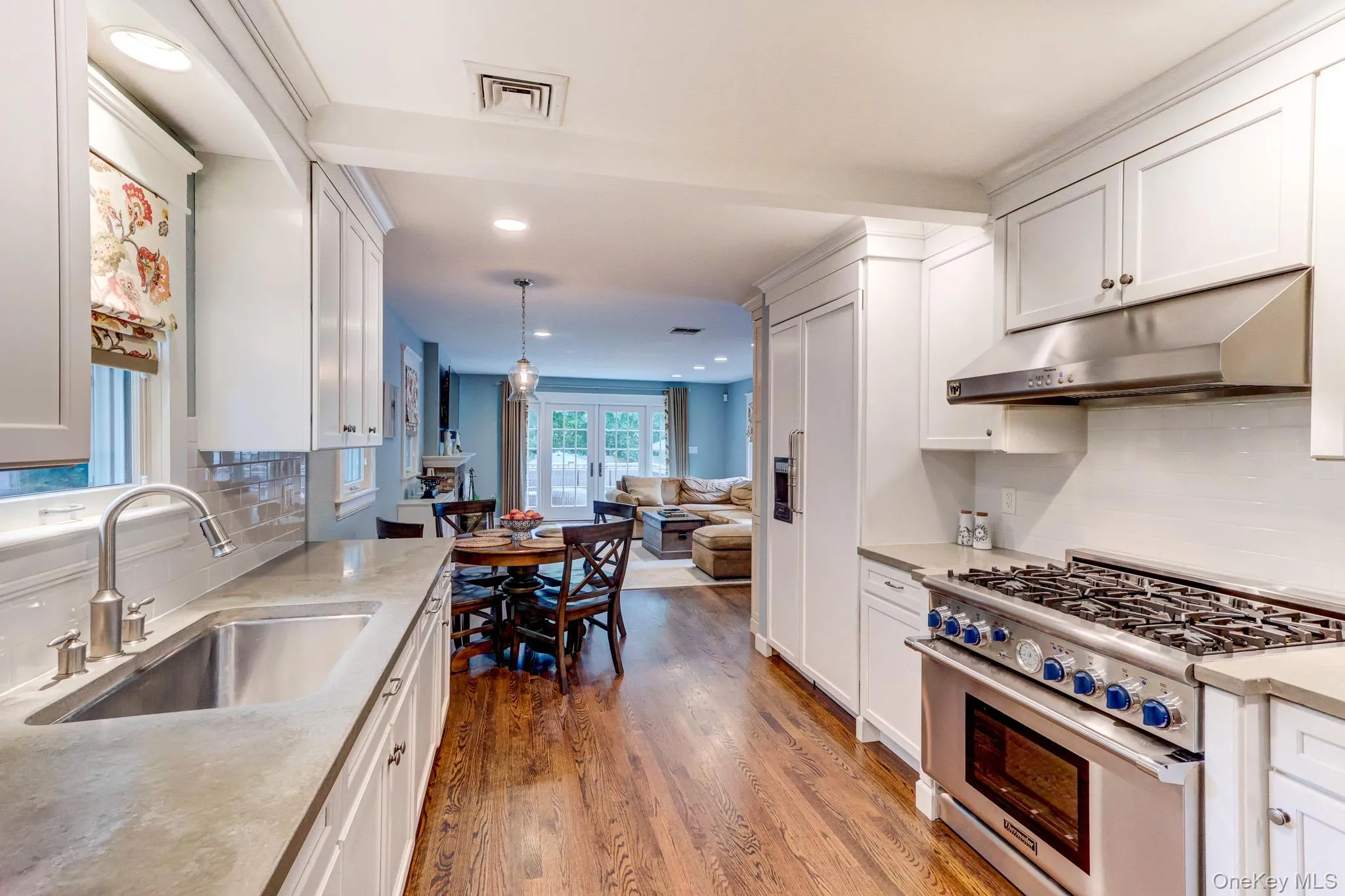 56 Oakland Street, Huntington, NY, 4 Bedrooms Bedrooms, 7 Rooms Rooms,2 BathroomsBathrooms,Residential,For Rent,Oakland,0,992031 56 Oakland Street, Huntington, NY, 4 Bedrooms Bedrooms, 7 Rooms Rooms,2 BathroomsBathrooms,Residential,For Rent,Oakland,0,992031