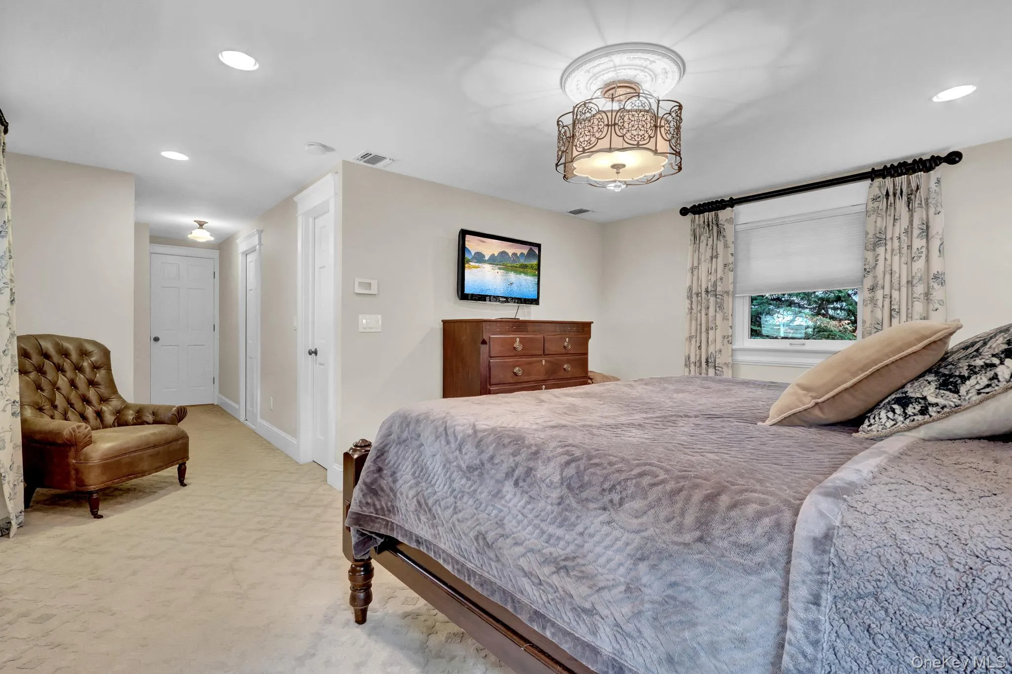 56 Oakland Street, Huntington, NY, 4 Bedrooms Bedrooms, 7 Rooms Rooms,2 BathroomsBathrooms,Residential,For Rent,Oakland,0,992031 56 Oakland Street, Huntington, NY, 4 Bedrooms Bedrooms, 7 Rooms Rooms,2 BathroomsBathrooms,Residential,For Rent,Oakland,0,992031