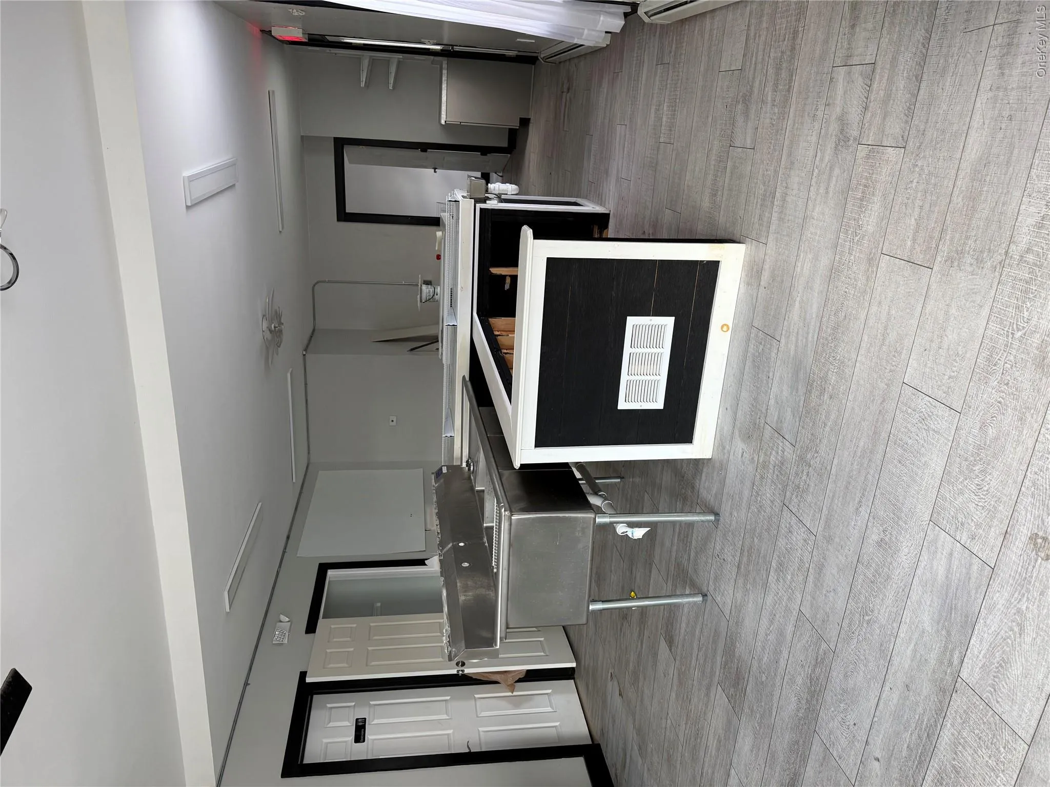 6 Main Street, Minisink, NY, ,Commercial Lease,For Rent,Main,0,992043 6 Main Street, Minisink, NY, ,Commercial Lease,For Rent,Main,0,992043