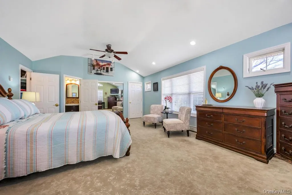 70 Featherbed Lane, Islip, NY, 2 Bedrooms Bedrooms, 4 Rooms Rooms,1 BathroomBathrooms,Residential,For Rent,Featherbed,0,992058 70 Featherbed Lane, Islip, NY, 2 Bedrooms Bedrooms, 4 Rooms Rooms,1 BathroomBathrooms,Residential,For Rent,Featherbed,0,992058