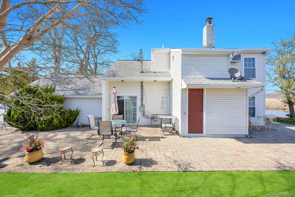 70 Featherbed Lane, Islip, NY, 2 Bedrooms Bedrooms, 4 Rooms Rooms,1 BathroomBathrooms,Residential,For Rent,Featherbed,0,992058 70 Featherbed Lane, Islip, NY, 2 Bedrooms Bedrooms, 4 Rooms Rooms,1 BathroomBathrooms,Residential,For Rent,Featherbed,0,992058