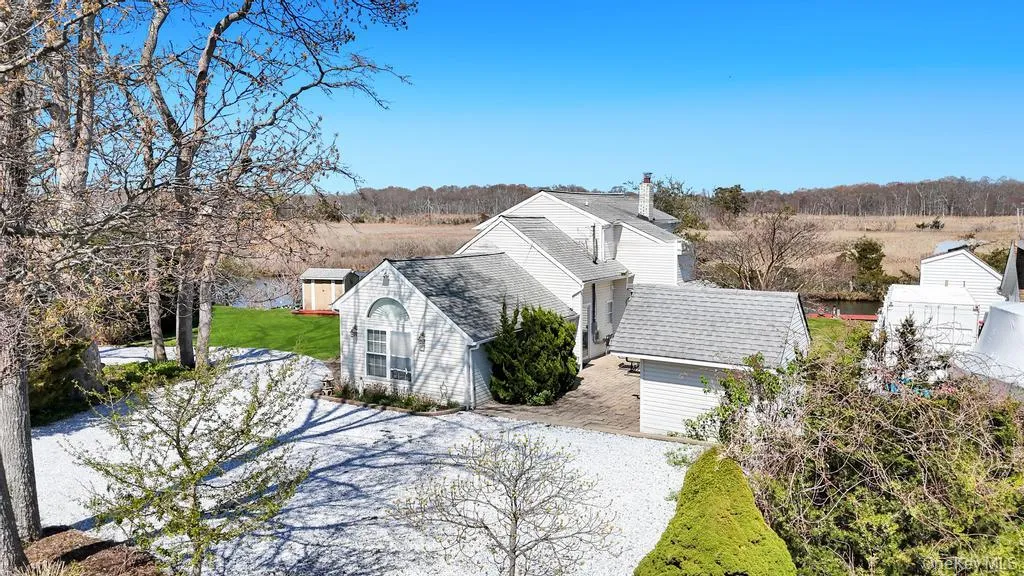 70 Featherbed Lane, Islip, NY, 2 Bedrooms Bedrooms, 4 Rooms Rooms,1 BathroomBathrooms,Residential,For Rent,Featherbed,0,992058 70 Featherbed Lane, Islip, NY, 2 Bedrooms Bedrooms, 4 Rooms Rooms,1 BathroomBathrooms,Residential,For Rent,Featherbed,0,992058
