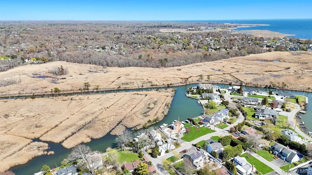 70 Featherbed Lane, Islip, NY, 2 Bedrooms Bedrooms, 4 Rooms Rooms,1 BathroomBathrooms,Residential,For Rent,Featherbed,0,992058 70 Featherbed Lane, Islip, NY, 2 Bedrooms Bedrooms, 4 Rooms Rooms,1 BathroomBathrooms,Residential,For Rent,Featherbed,0,992058
