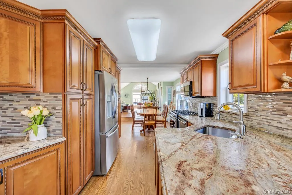 70 Featherbed Lane, Islip, NY, 2 Bedrooms Bedrooms, 4 Rooms Rooms,1 BathroomBathrooms,Residential,For Rent,Featherbed,0,992058 70 Featherbed Lane, Islip, NY, 2 Bedrooms Bedrooms, 4 Rooms Rooms,1 BathroomBathrooms,Residential,For Rent,Featherbed,0,992058