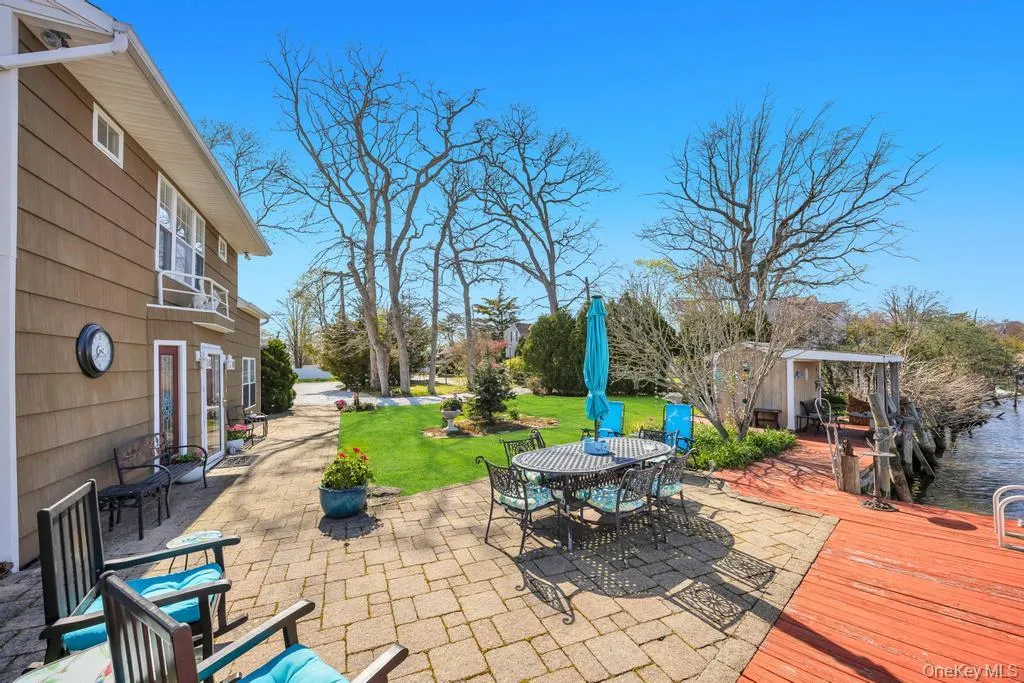 70 Featherbed Lane, Islip, NY, 2 Bedrooms Bedrooms, 4 Rooms Rooms,1 BathroomBathrooms,Residential,For Rent,Featherbed,0,992058 70 Featherbed Lane, Islip, NY, 2 Bedrooms Bedrooms, 4 Rooms Rooms,1 BathroomBathrooms,Residential,For Rent,Featherbed,0,992058