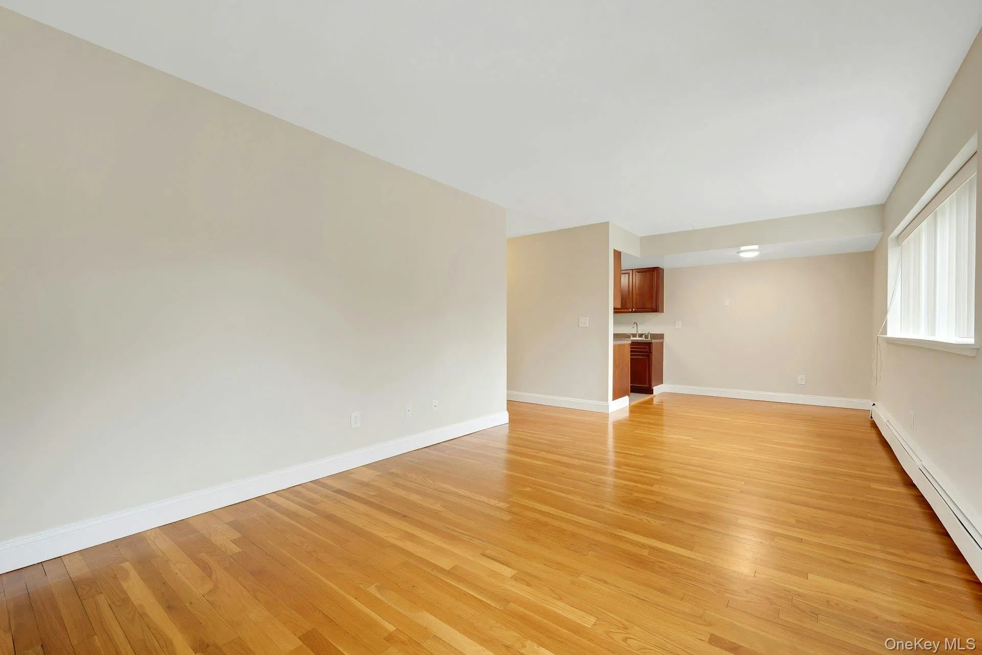 2 Park Avenue, Eastchester, NY, 1 Bedroom Bedrooms, 4 Rooms Rooms,1 BathroomBathrooms,Residential Lease,For Rent,Park,0,992062 2 Park Avenue, Eastchester, NY, 1 Bedroom Bedrooms, 4 Rooms Rooms,1 BathroomBathrooms,Residential Lease,For Rent,Park,0,992062