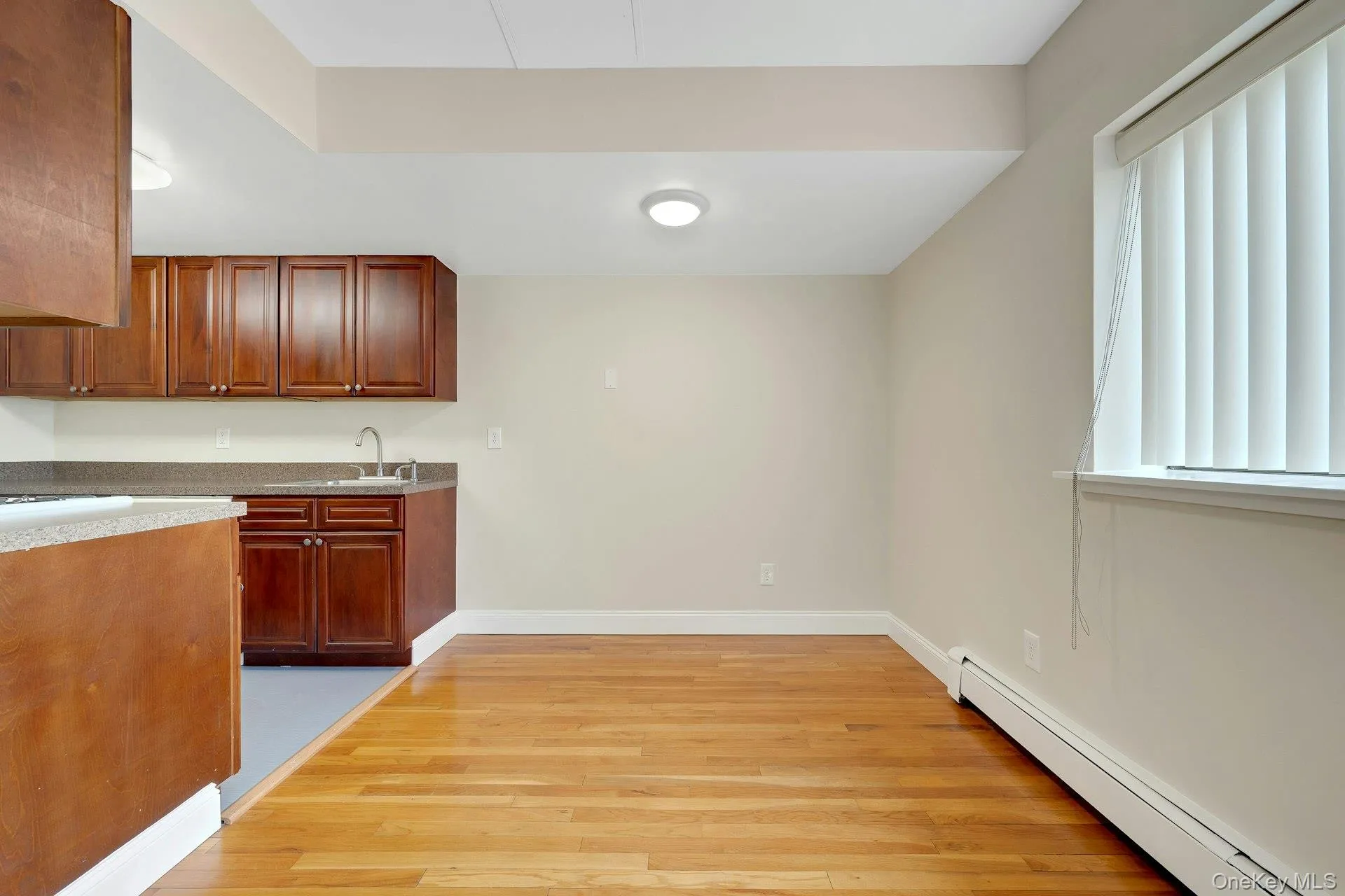 2 Park Avenue, Eastchester, NY, 1 Bedroom Bedrooms, 4 Rooms Rooms,1 BathroomBathrooms,Residential Lease,For Rent,Park,0,992062 2 Park Avenue, Eastchester, NY, 1 Bedroom Bedrooms, 4 Rooms Rooms,1 BathroomBathrooms,Residential Lease,For Rent,Park,0,992062