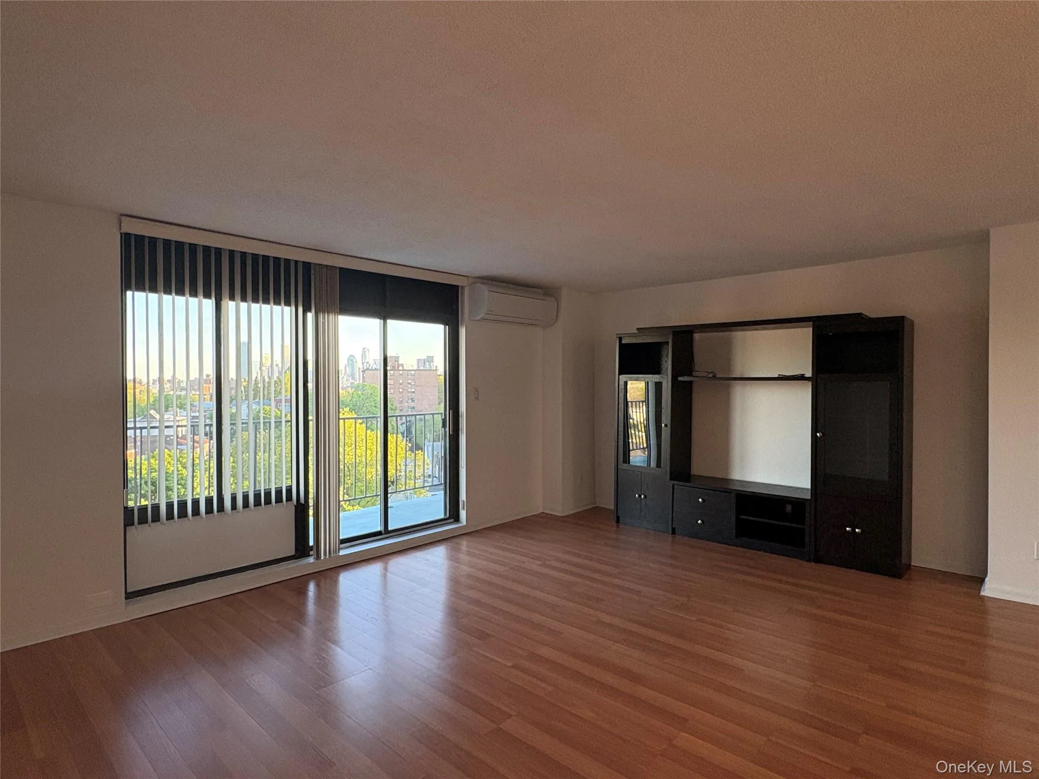 25-40 Shore Boulevard, New York, NY, 3 Bedrooms Bedrooms, 5 Rooms Rooms,2 BathroomsBathrooms,Residential Lease,For Rent,Shore,0,992065 25-40 Shore Boulevard, New York, NY, 3 Bedrooms Bedrooms, 5 Rooms Rooms,2 BathroomsBathrooms,Residential Lease,For Rent,Shore,0,992065