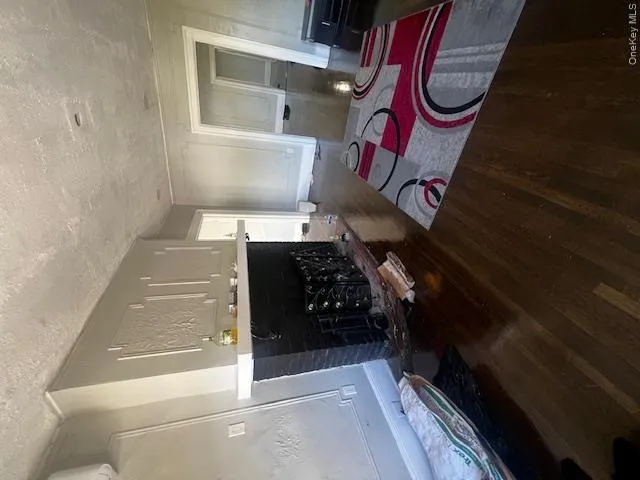 348 Garden Avenue, Mount Vernon, NY, 3 Bedrooms Bedrooms, 5 Rooms Rooms,1 BathroomBathrooms,Residential Lease,For Rent,Garden,0,992071 348 Garden Avenue, Mount Vernon, NY, 3 Bedrooms Bedrooms, 5 Rooms Rooms,1 BathroomBathrooms,Residential Lease,For Rent,Garden,0,992071