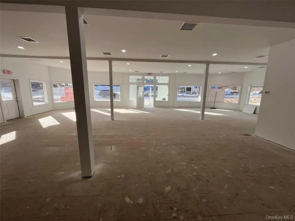 192 NY-17, Tuxedo, NY, ,Commercial Lease,For Rent,NY-17,0,992079 192 NY-17, Tuxedo, NY, ,Commercial Lease,For Rent,NY-17,0,992079