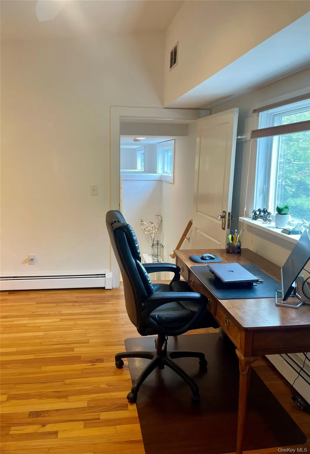 306 Piermont Avenue, Orangetown, NY, 3 Bedrooms Bedrooms, 6 Rooms Rooms,2 BathroomsBathrooms,Residential Lease,For Rent,Piermont,0,992089 306 Piermont Avenue, Orangetown, NY, 3 Bedrooms Bedrooms, 6 Rooms Rooms,2 BathroomsBathrooms,Residential Lease,For Rent,Piermont,0,992089
