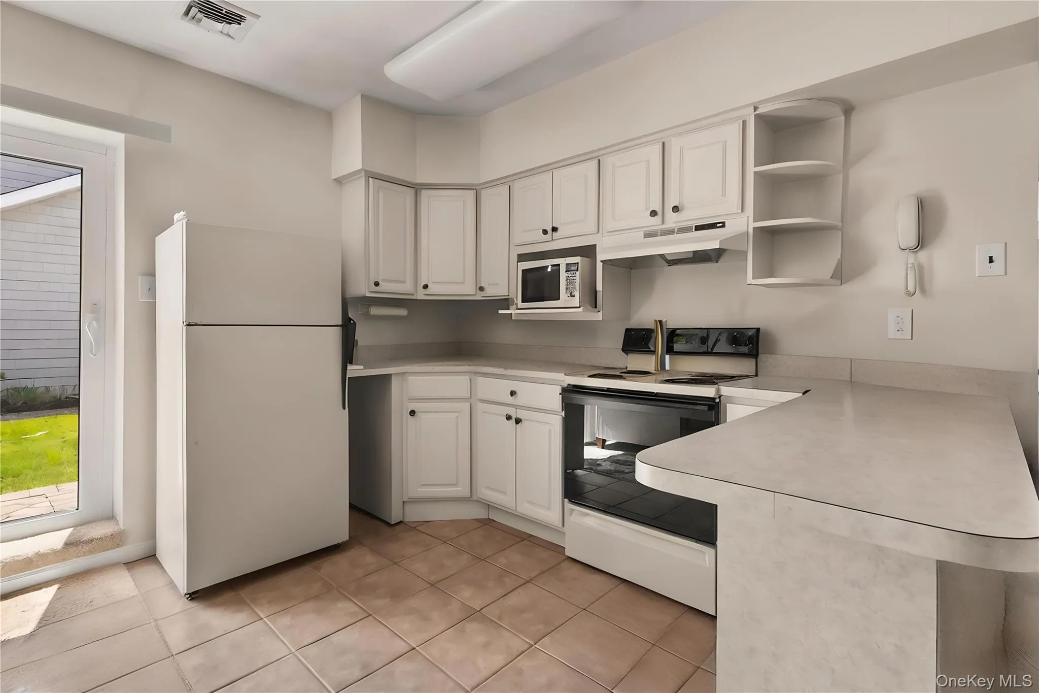 152 Pace Drive, Islip, NY, 5 Bedrooms Bedrooms, 10 Rooms Rooms,3 BathroomsBathrooms,Residential,For Rent,Pace,0,992120 152 Pace Drive, Islip, NY, 5 Bedrooms Bedrooms, 10 Rooms Rooms,3 BathroomsBathrooms,Residential,For Rent,Pace,0,992120