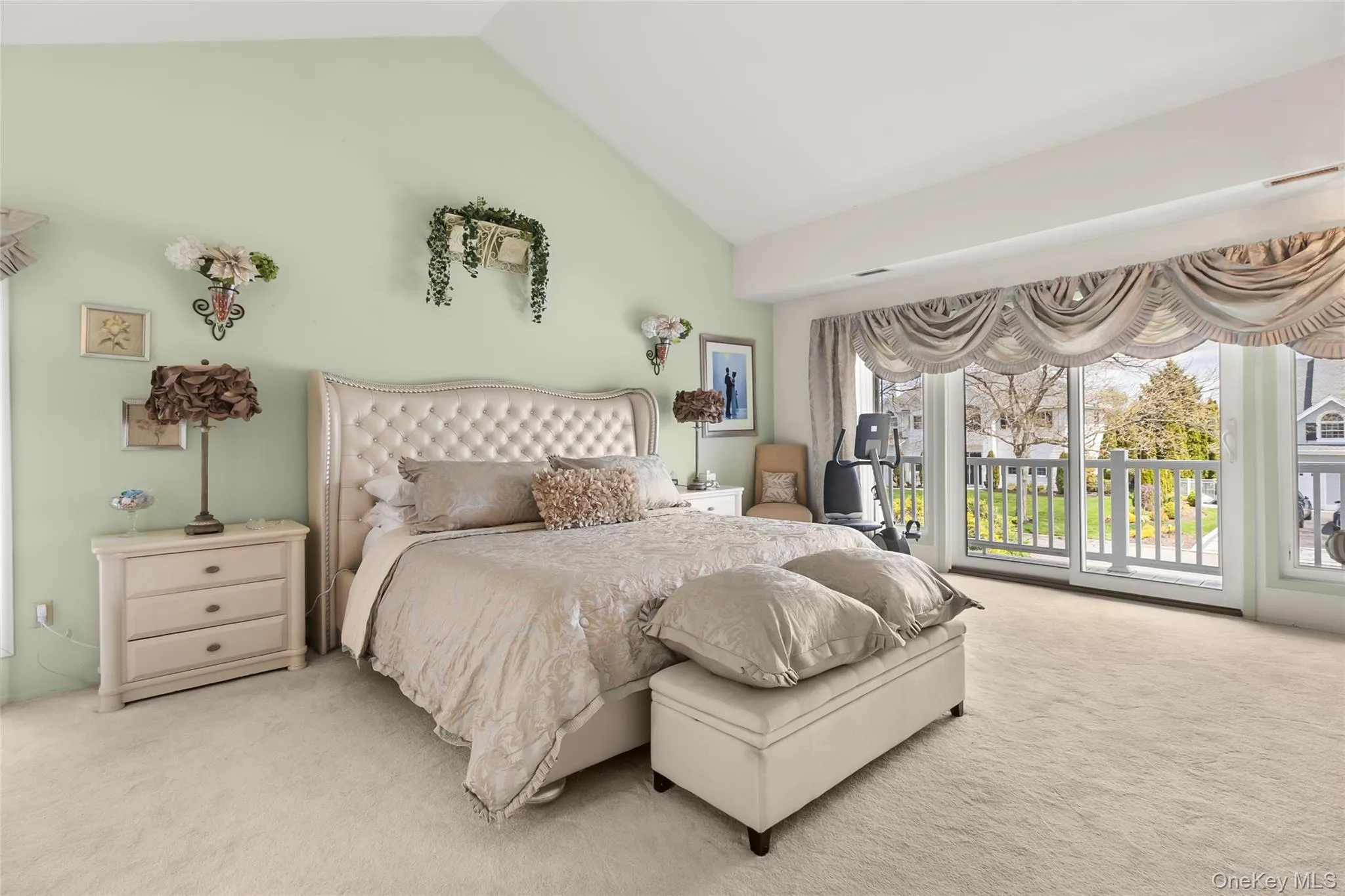 152 Pace Drive, Islip, NY, 5 Bedrooms Bedrooms, 10 Rooms Rooms,3 BathroomsBathrooms,Residential,For Rent,Pace,0,992120 152 Pace Drive, Islip, NY, 5 Bedrooms Bedrooms, 10 Rooms Rooms,3 BathroomsBathrooms,Residential,For Rent,Pace,0,992120