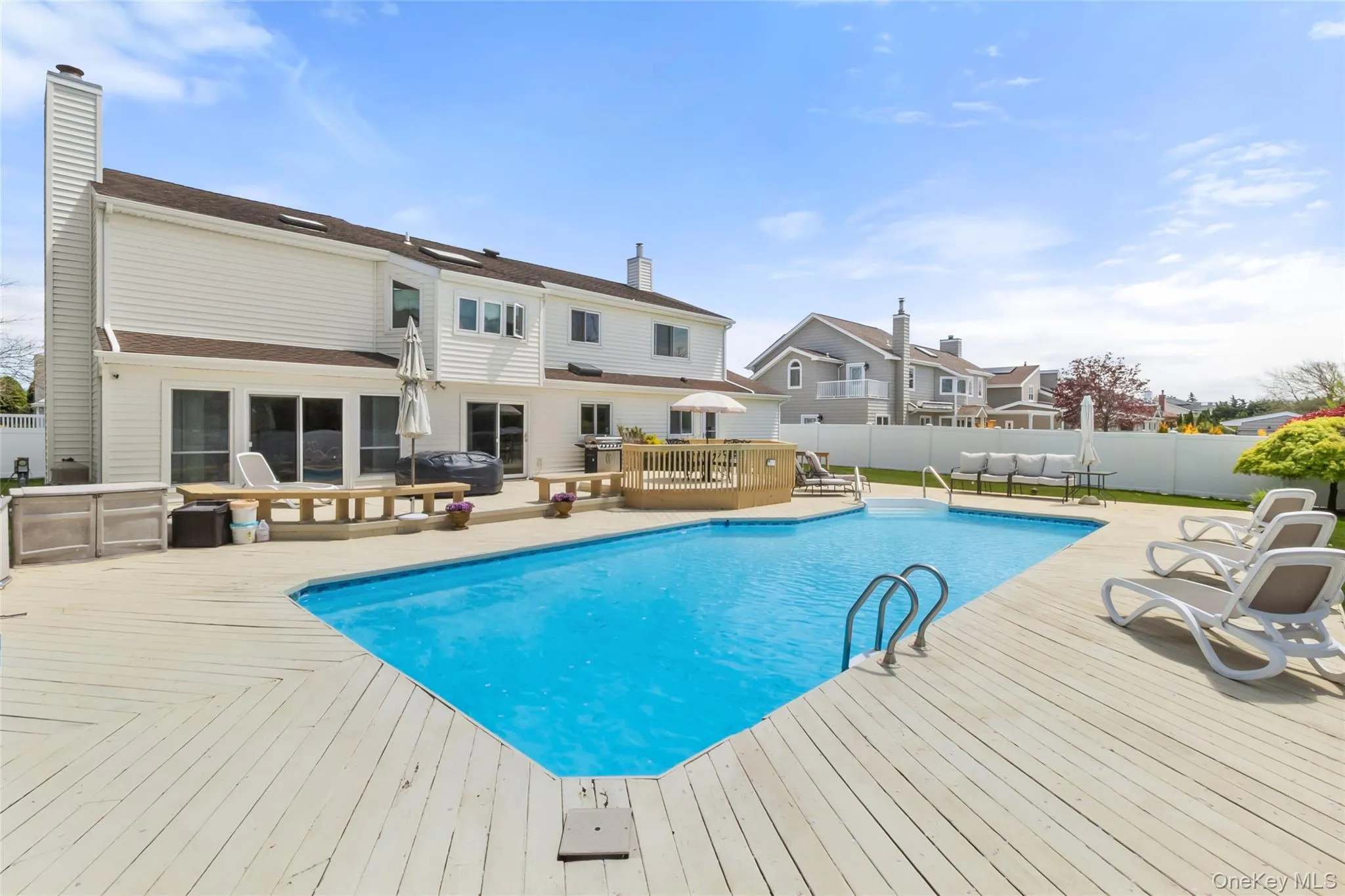 152 Pace Drive, Islip, NY, 5 Bedrooms Bedrooms, 10 Rooms Rooms,3 BathroomsBathrooms,Residential,For Rent,Pace,0,992120 152 Pace Drive, Islip, NY, 5 Bedrooms Bedrooms, 10 Rooms Rooms,3 BathroomsBathrooms,Residential,For Rent,Pace,0,992120
