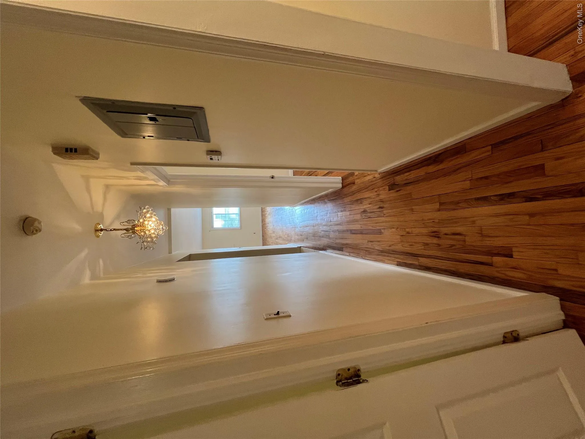 196-15 Hillside Avenue, New York, NY, 3 Bedrooms Bedrooms, 5 Rooms Rooms,2 BathroomsBathrooms,Residential Lease,For Rent,Hillside,0,992124 196-15 Hillside Avenue, New York, NY, 3 Bedrooms Bedrooms, 5 Rooms Rooms,2 BathroomsBathrooms,Residential Lease,For Rent,Hillside,0,992124