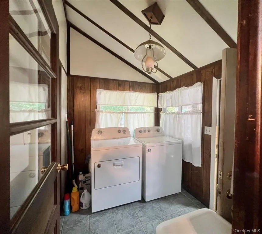 71 Keller Avenue, Bethel, NY, 2 Bedrooms Bedrooms, 4 Rooms Rooms,1 BathroomBathrooms,Residential,For Rent,Keller,0,992128 71 Keller Avenue, Bethel, NY, 2 Bedrooms Bedrooms, 4 Rooms Rooms,1 BathroomBathrooms,Residential,For Rent,Keller,0,992128