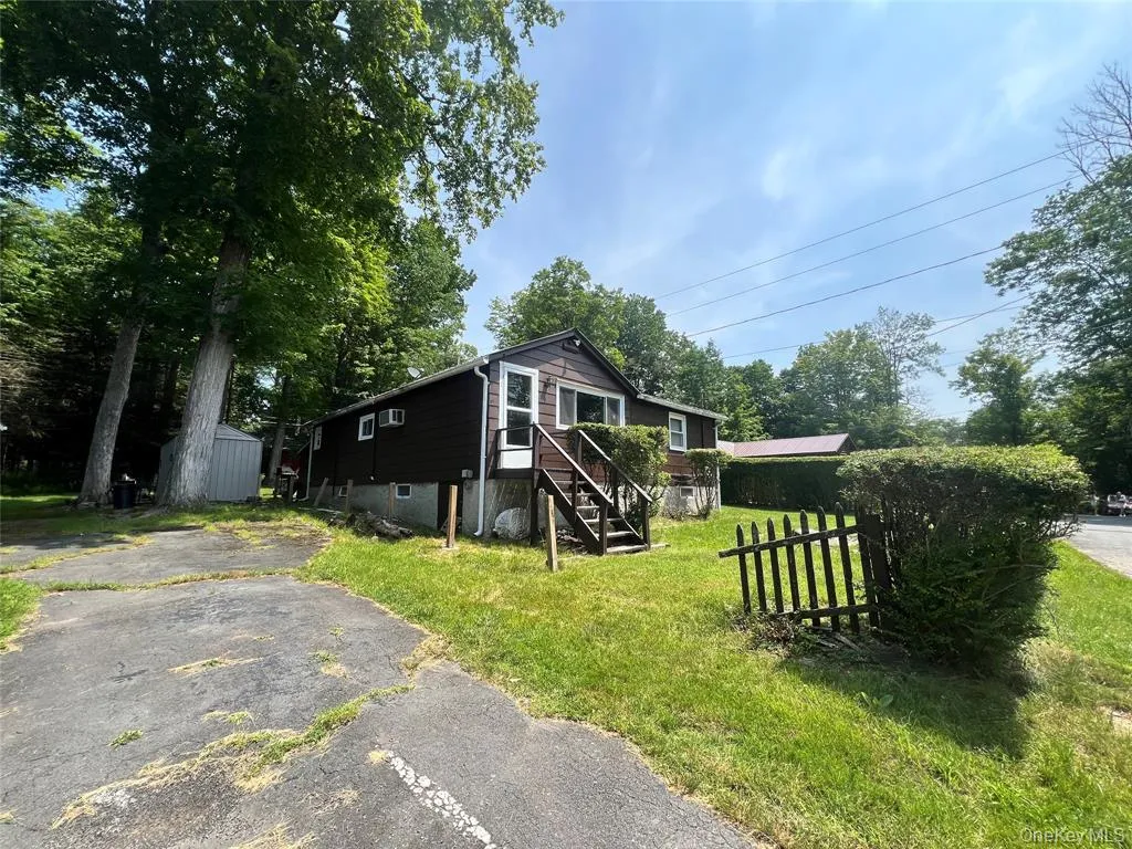 71 Keller Avenue, Bethel, NY, 2 Bedrooms Bedrooms, 4 Rooms Rooms,1 BathroomBathrooms,Residential,For Rent,Keller,0,992128 71 Keller Avenue, Bethel, NY, 2 Bedrooms Bedrooms, 4 Rooms Rooms,1 BathroomBathrooms,Residential,For Rent,Keller,0,992128